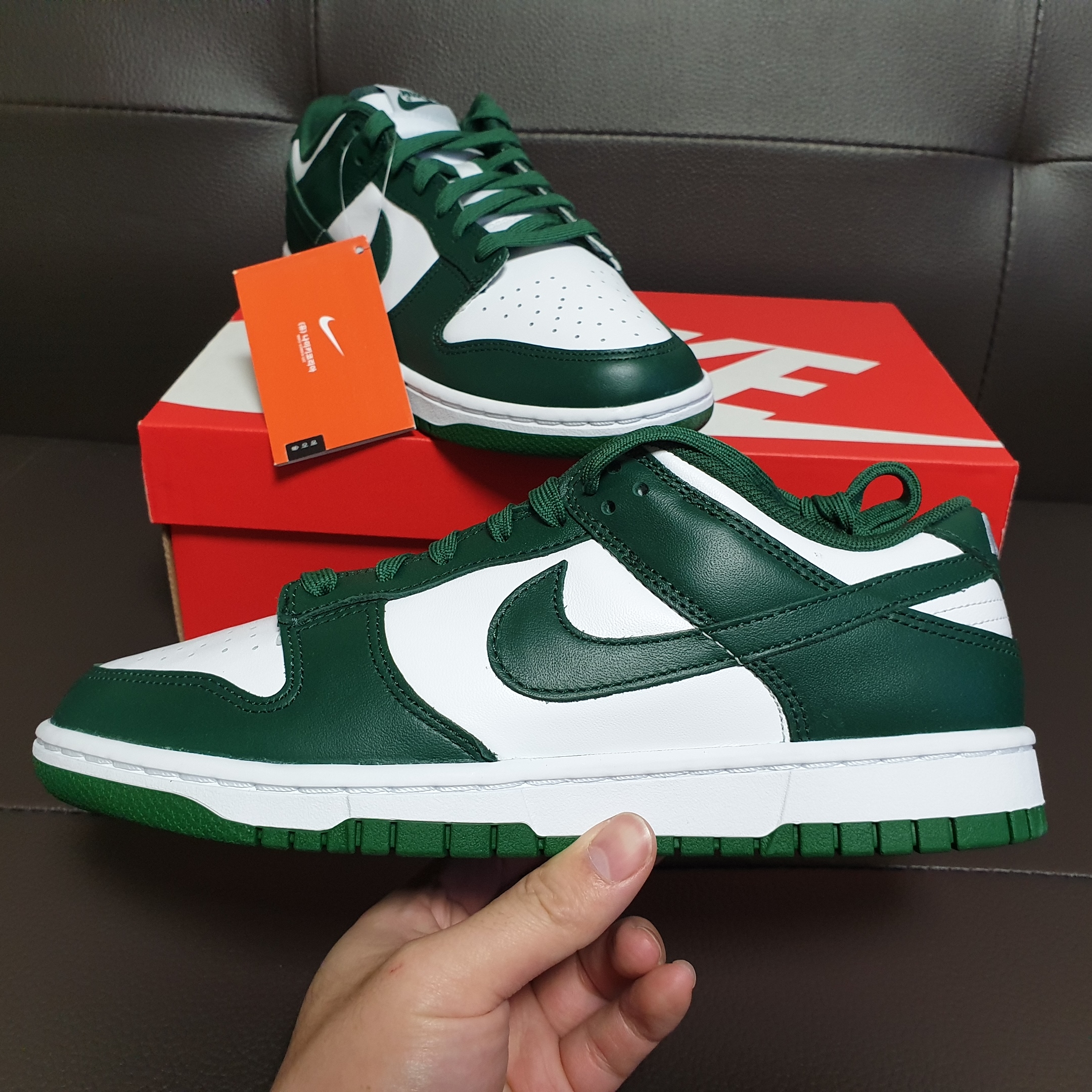 Nike Dunk Low Retro Varsity Green 착용 스타일 - 4