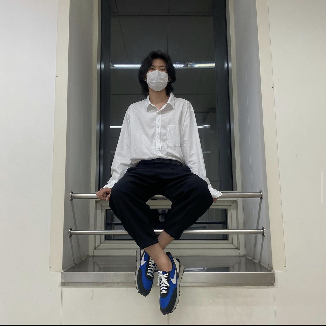 Jordan 1 Retro High OG Royal Toe, Nike Air Max 97 Shanghai Kaleidoscope 착용 스타일 - 4