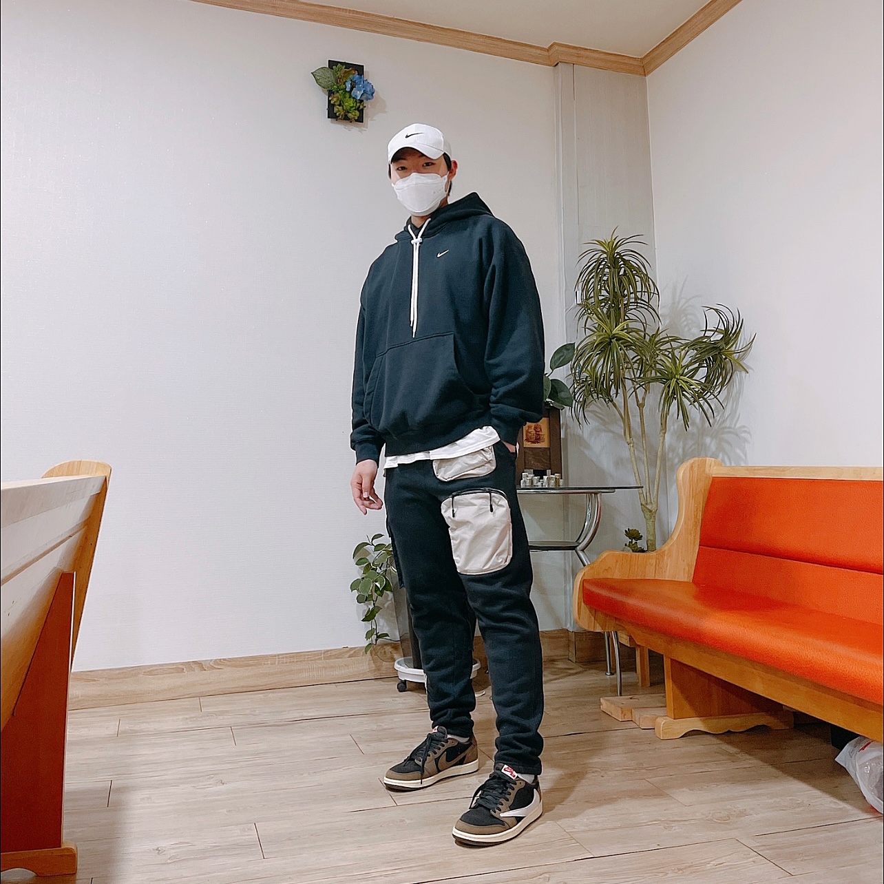 Nike x Travis Scott NRG AG Utility Sweatpants Black, Nike M NRG Hoodie Black 착용 스타일