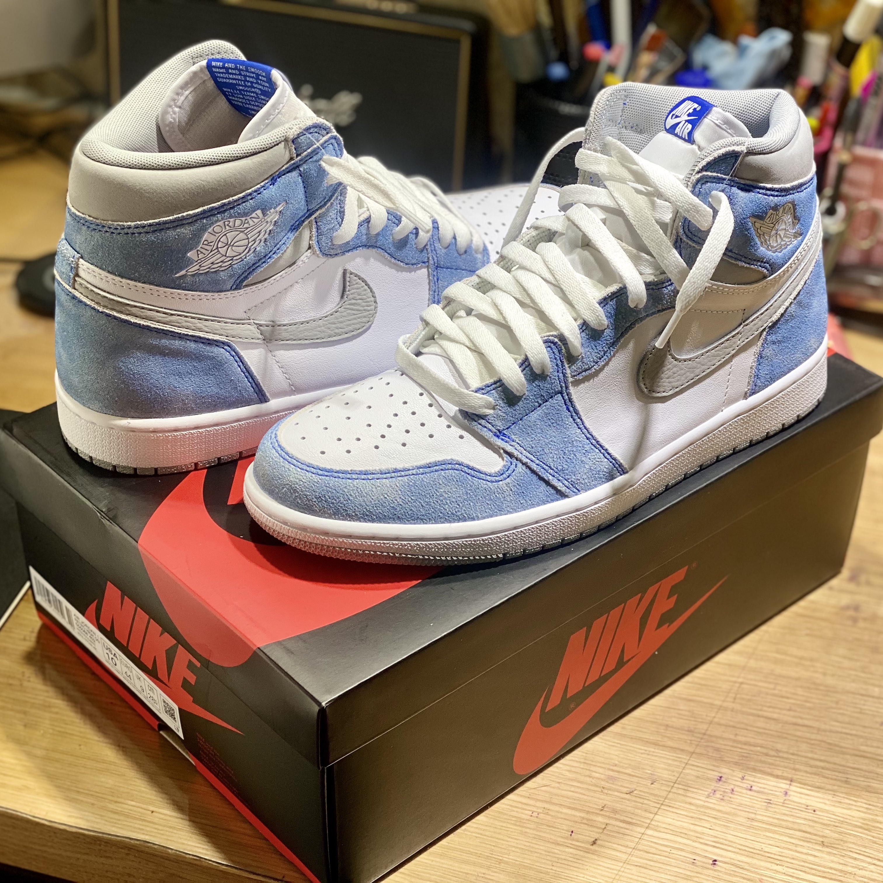 Jordan 1 Retro High OG Hyper Royal 착용 스타일