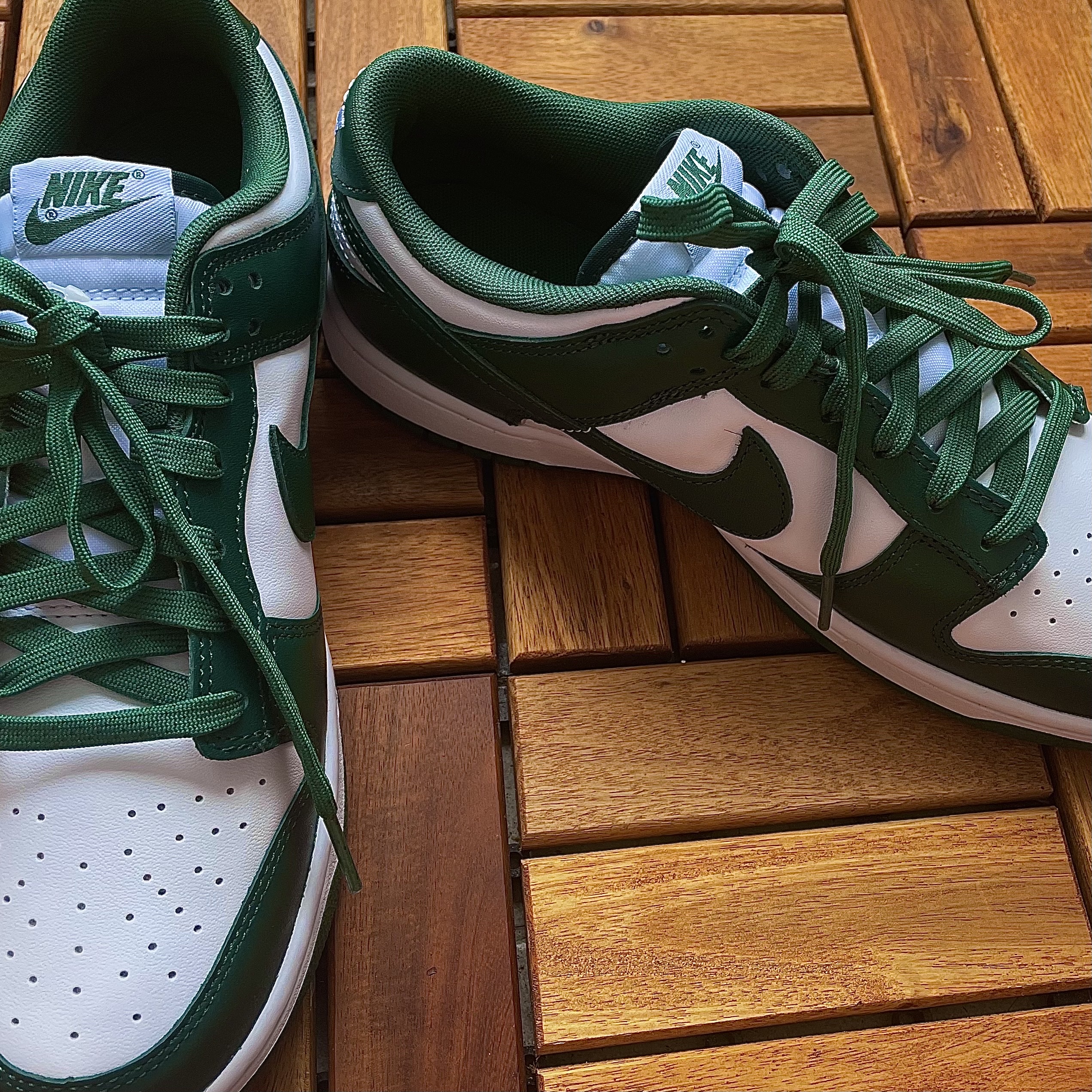 Nike Dunk Low Retro Varsity Green 착용 스타일