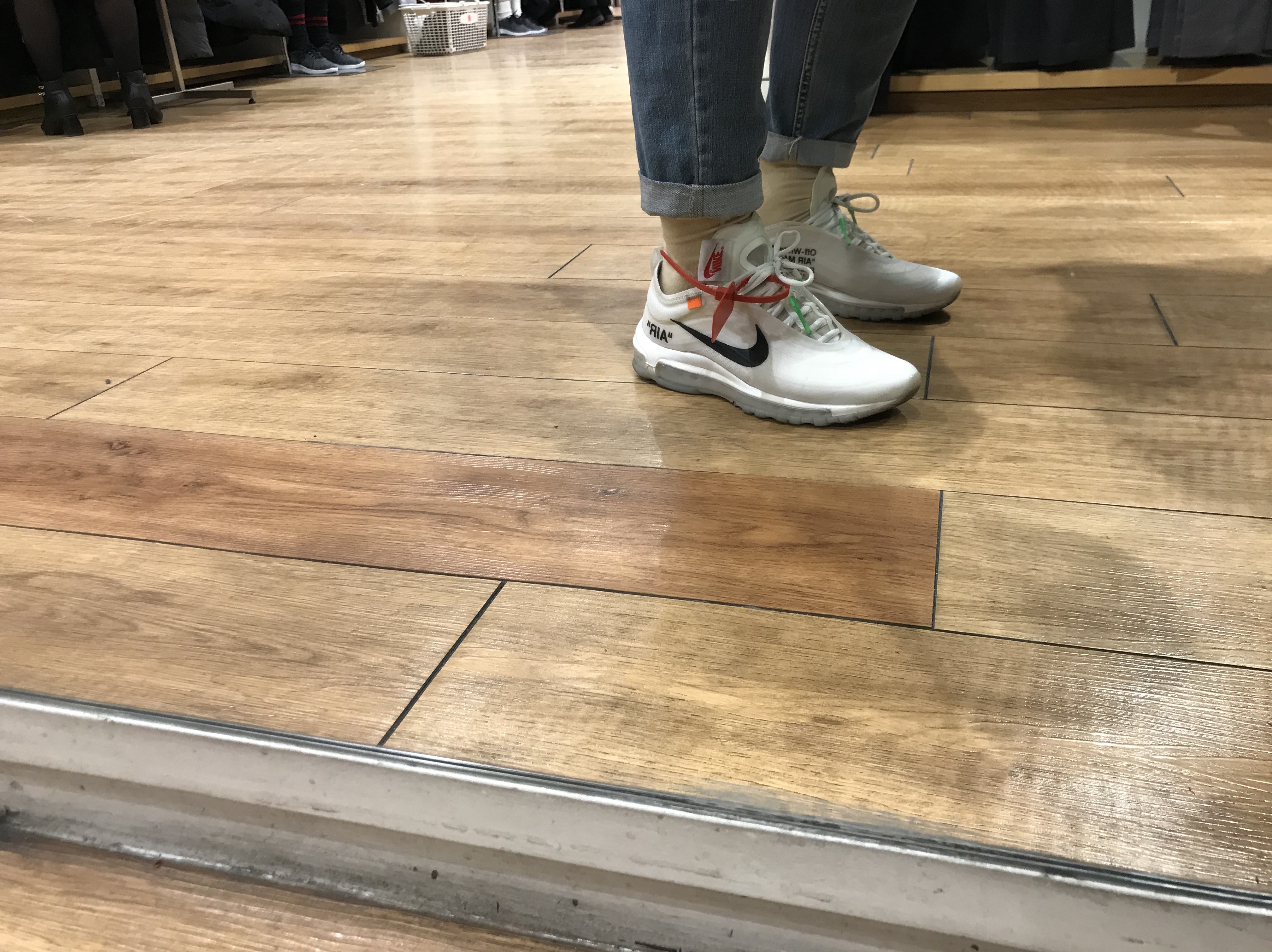 Nike x Off-White Air Max 97 OG The Ten 착용 스타일