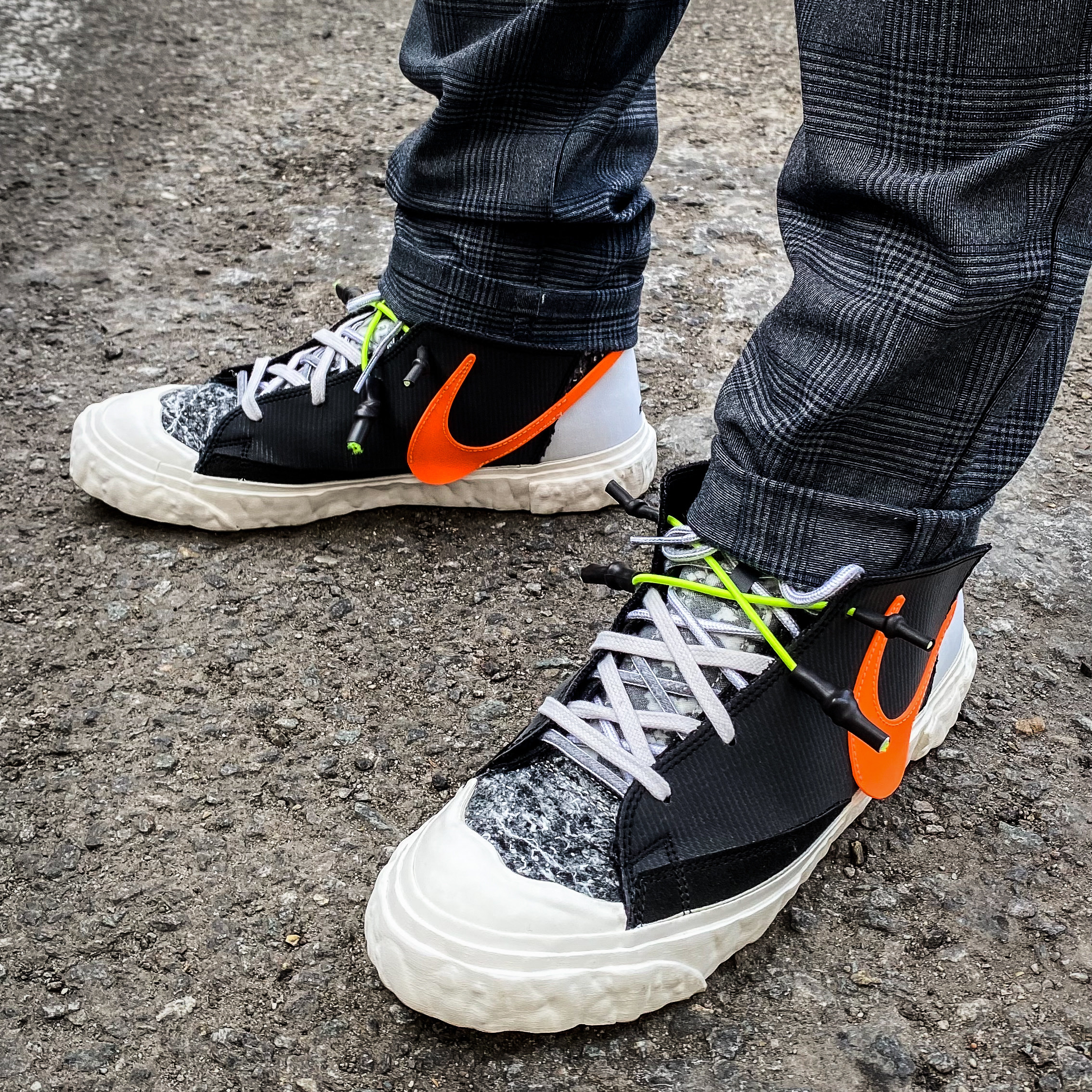 Nike x Readymade Blazer Mid Black 착용 스타일 - 1
