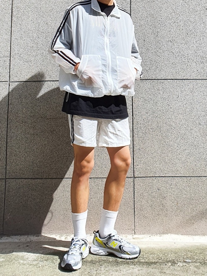 New Balance 530 Silver 착용 스타일