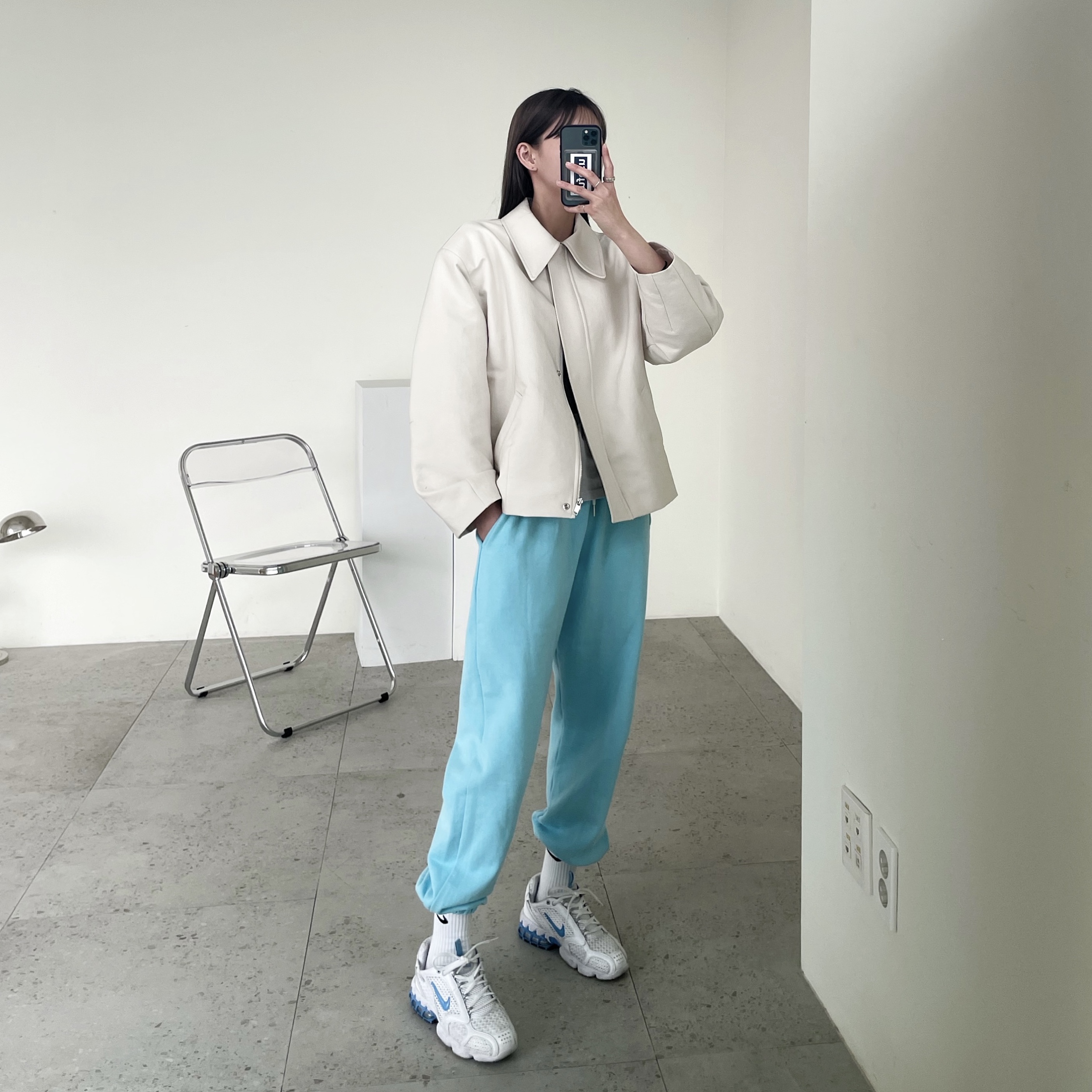 (W) Nike Air Zoom Spiridon Cage 2 White University Blue 착용 스타일 - 2