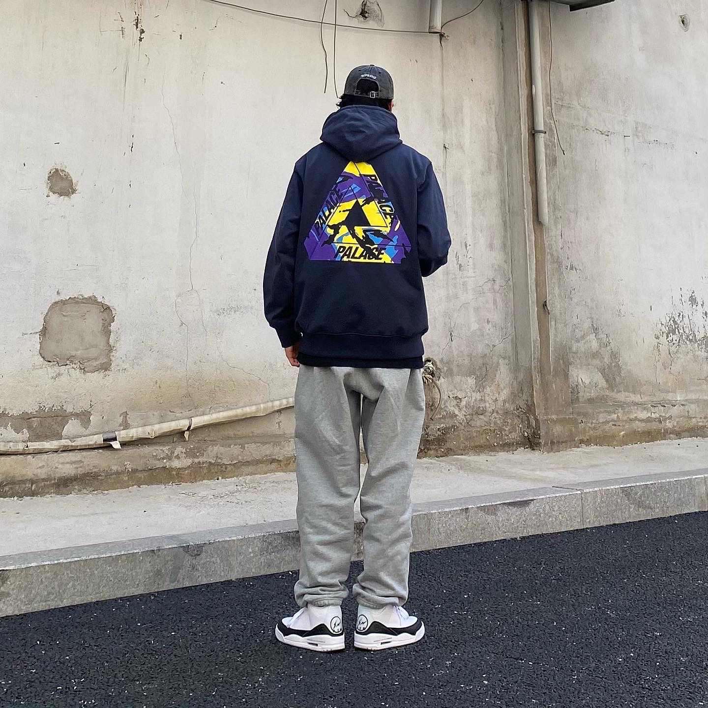 Jordan 3 x Fragment Retro SP White Black, Palace Tri-Camo Hood Navy - 20FW 착용 스타일 - 1