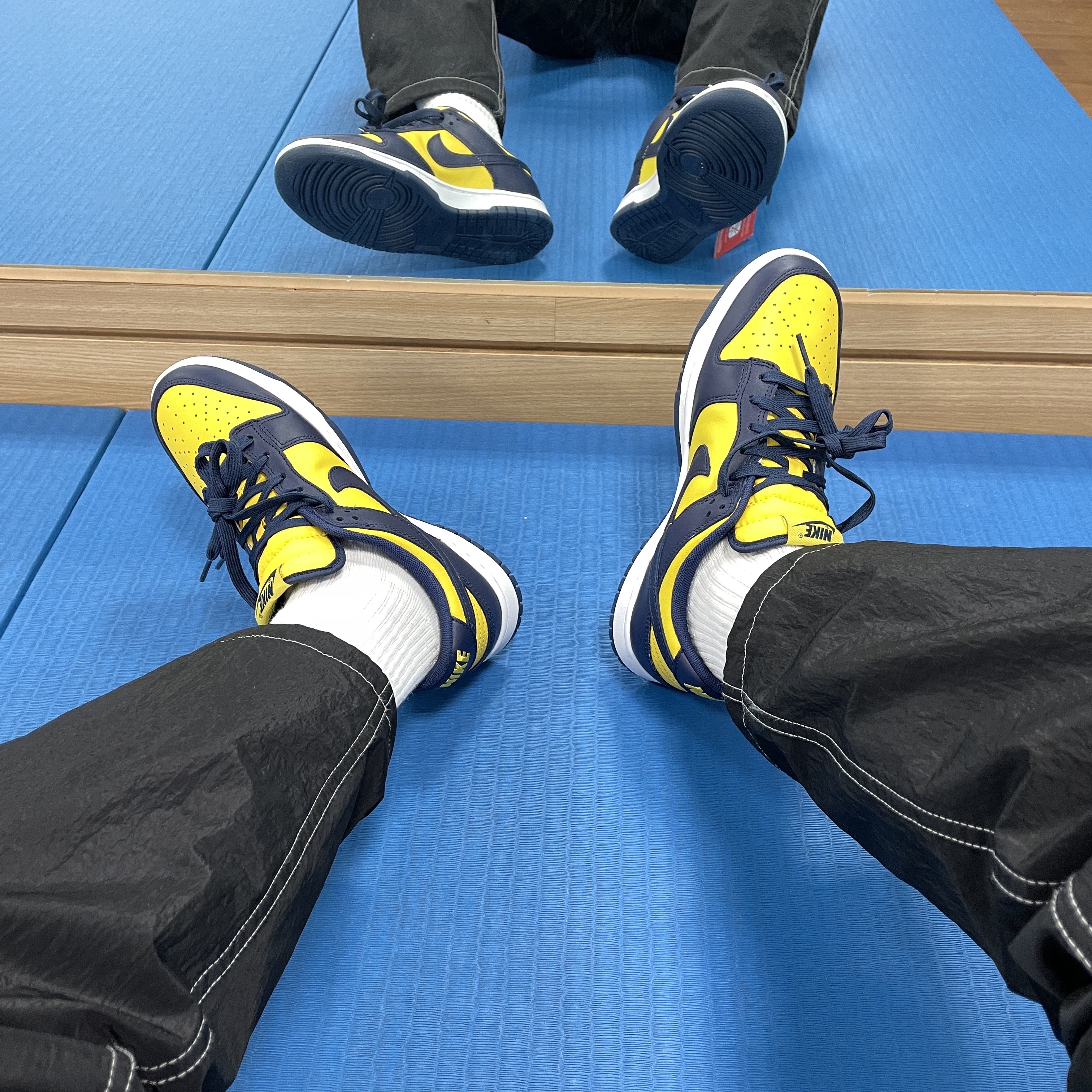 Nike Dunk Low Retro Varsity Maize 착용 스타일