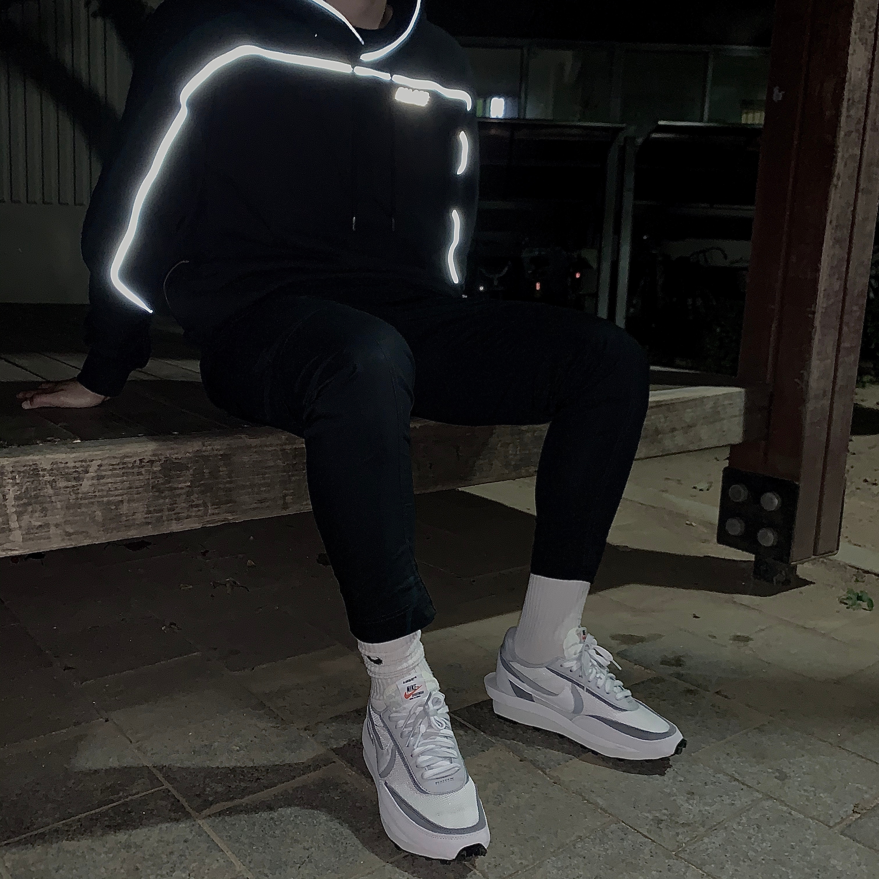 Nike x Sacai LDWaffle Summit White 착용 스타일 - 1