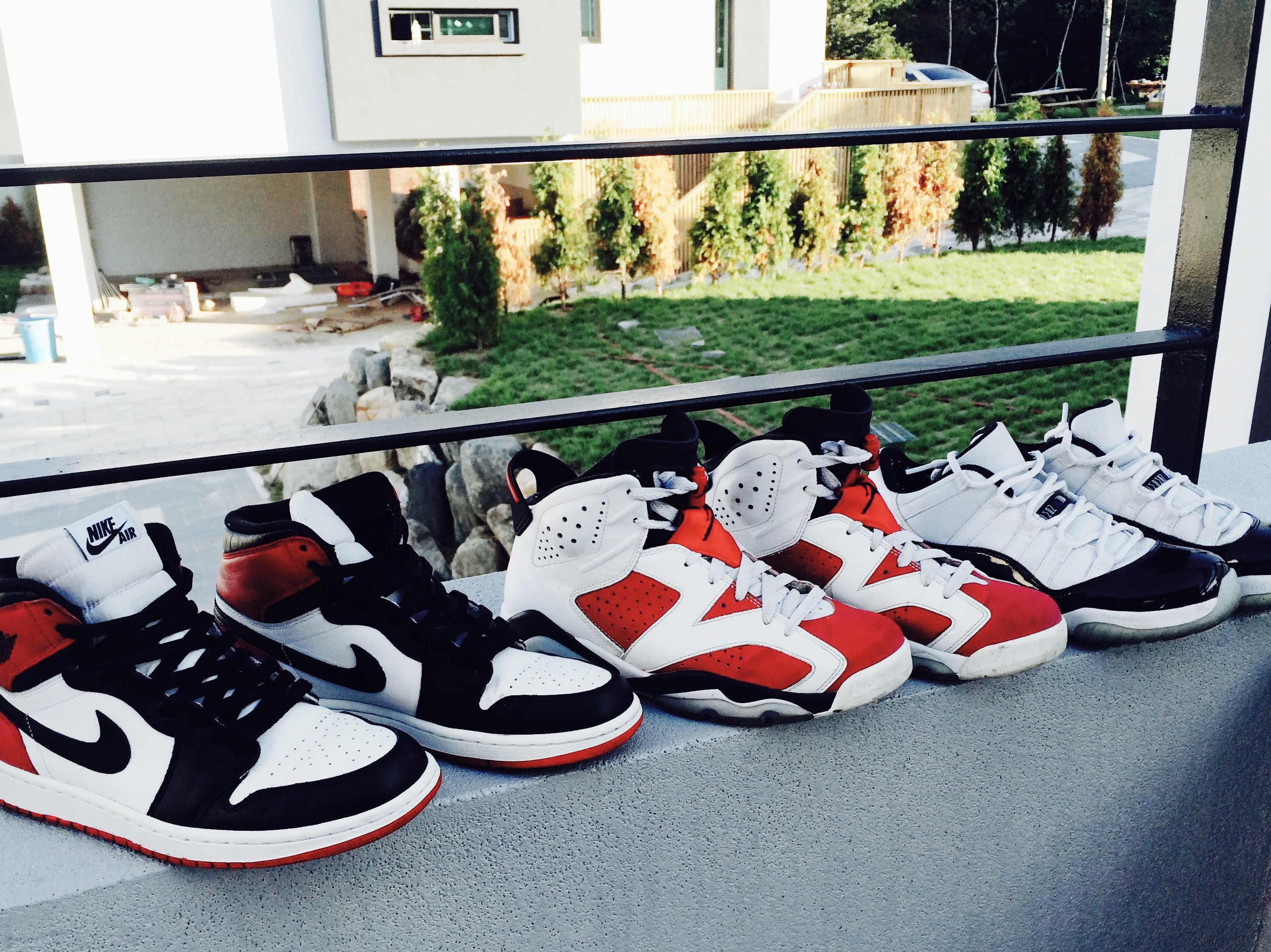 Jordan 1 Retro High OG Black Toe 2016, Jordan 6 Retro Carmine 2014 착용 스타일