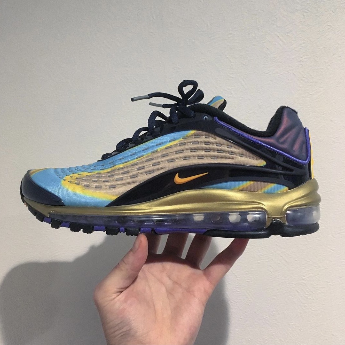 Nike Air Max Deluxe Throwback Future, Nike Air Max Deluxe Enamel Green 착용 스타일