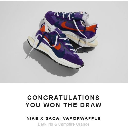 Nike x Sacai VaporWaffle Dark Iris 착용 스타일