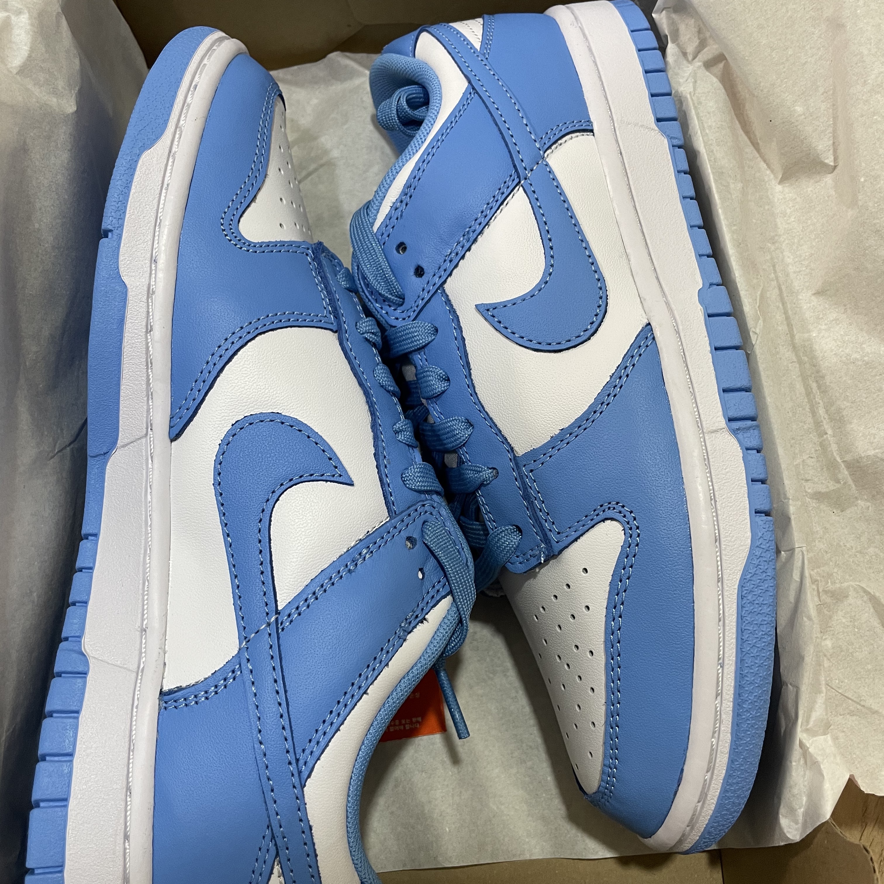 Nike Dunk Low Retro University Blue 착용 스타일