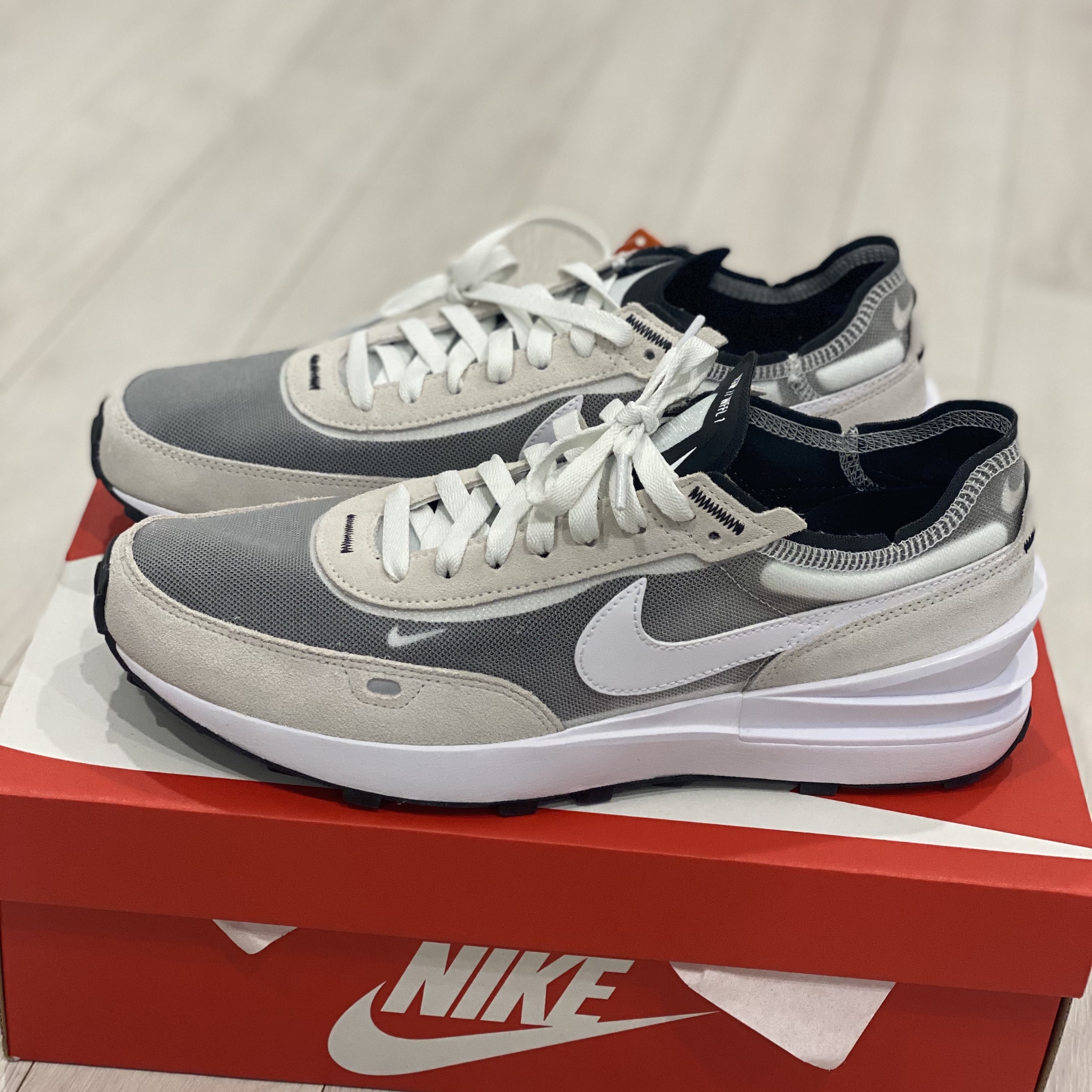 Nike Waffle One Infinite Lilac 착용 스타일 - 1