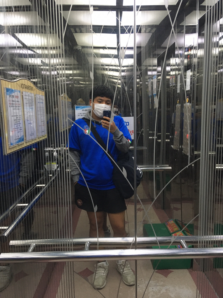 KREAM 프로필 이미지