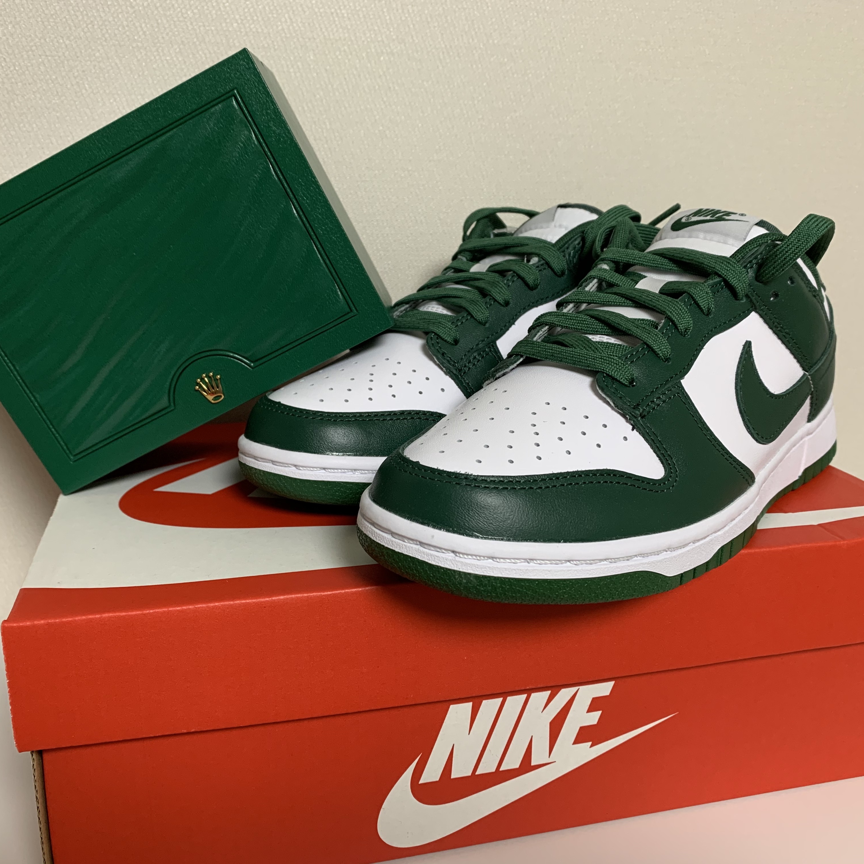 Nike Dunk Low Retro Varsity Green 착용 스타일