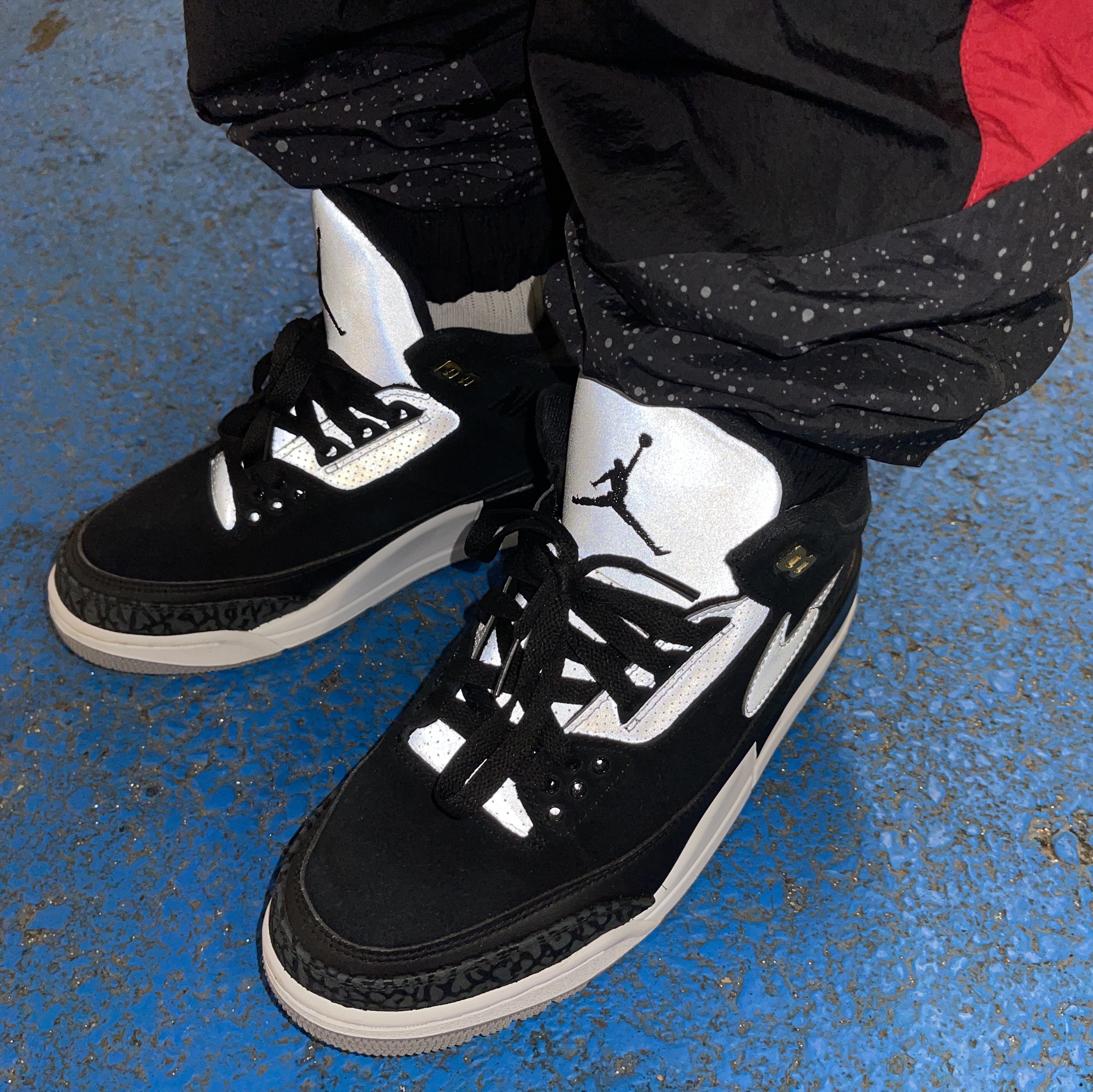 Jordan 3 Retro Tinker Black Cement Gold 착용 스타일