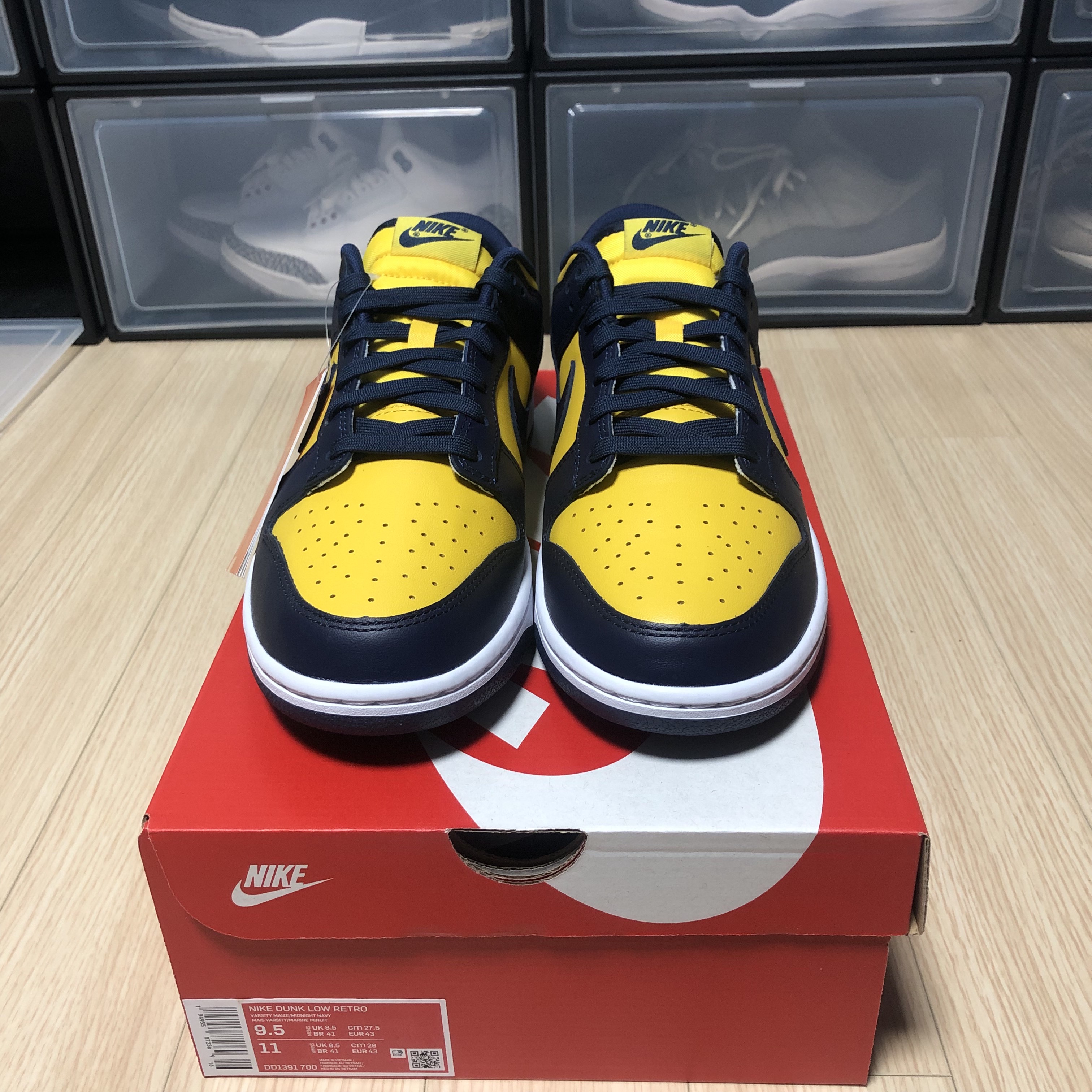 Nike Dunk Low Retro Varsity Maize 착용 스타일 - 2