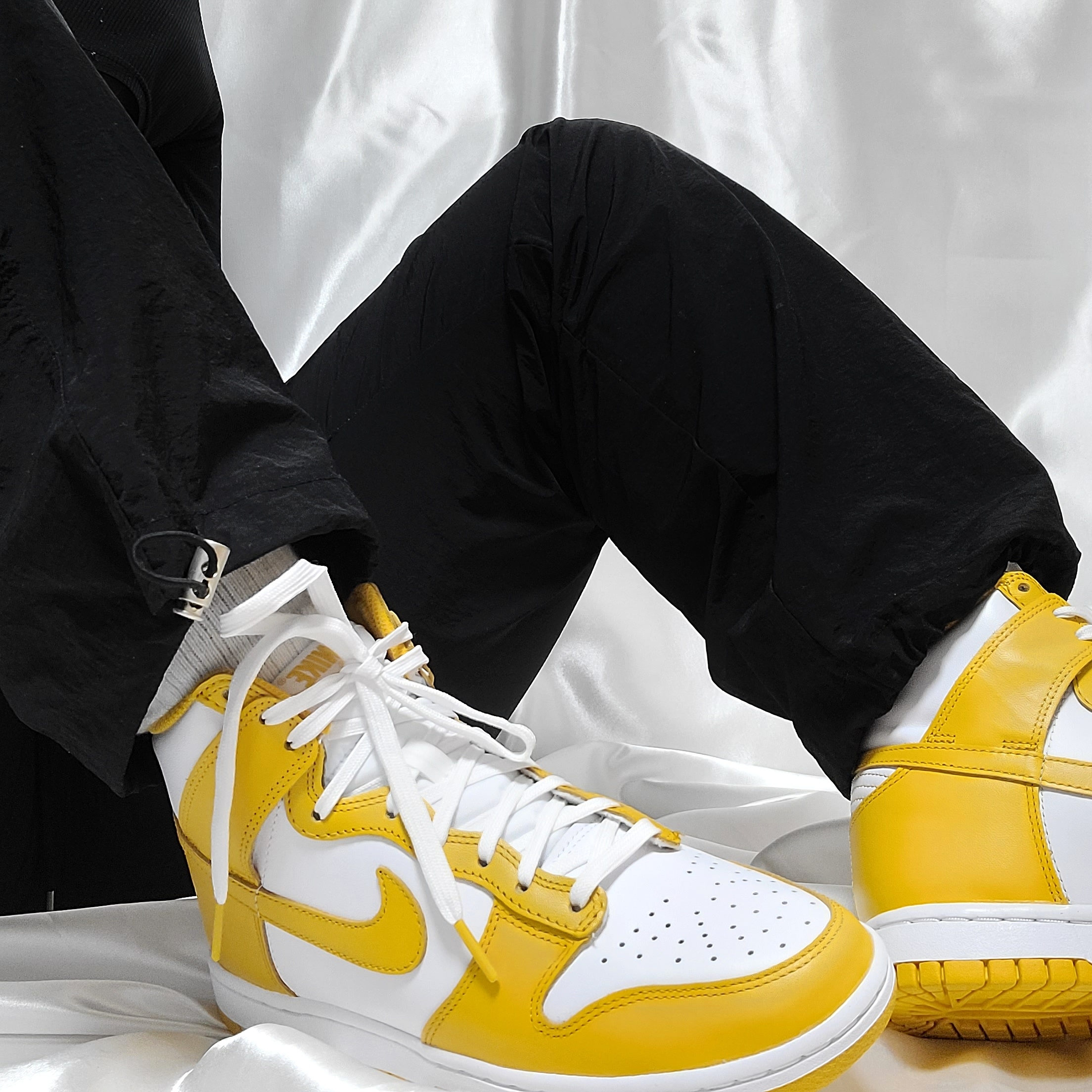 (W) Nike Dunk High Dark Sulfur 착용 스타일 - 5