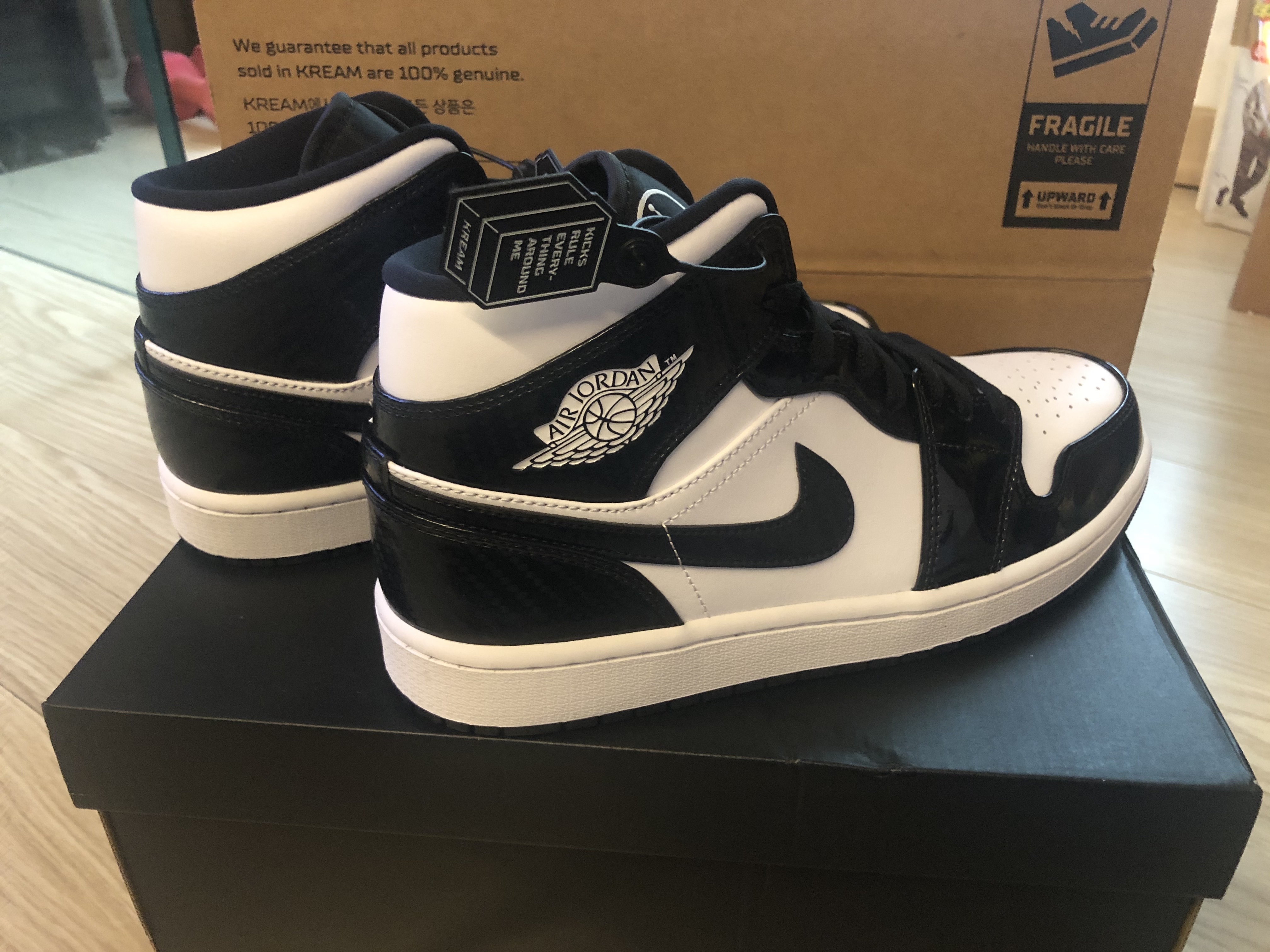 Jordan 1 Mid SE ASW Black 착용 스타일 - 3