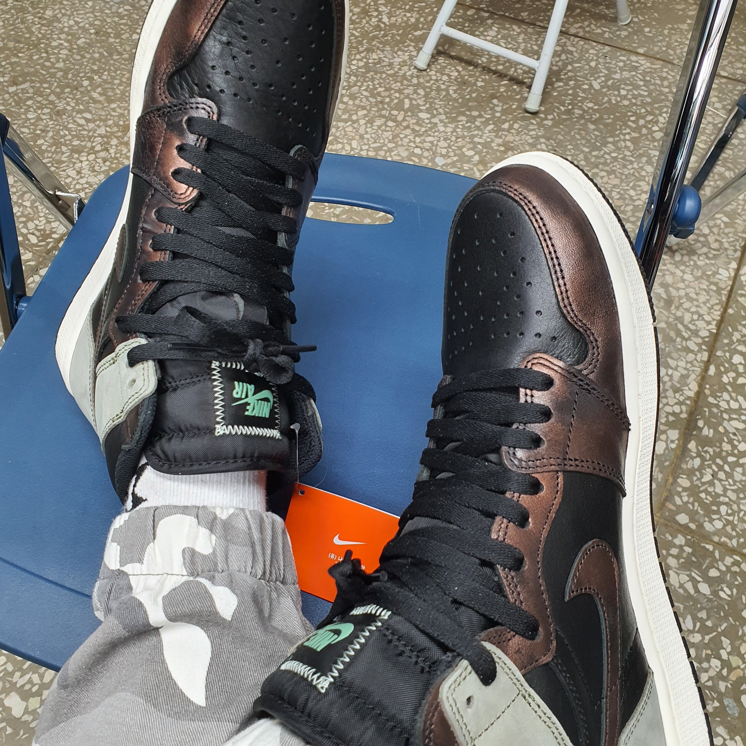 Jordan 1 Retro High OG Rust Shadow 착용 스타일 - 1