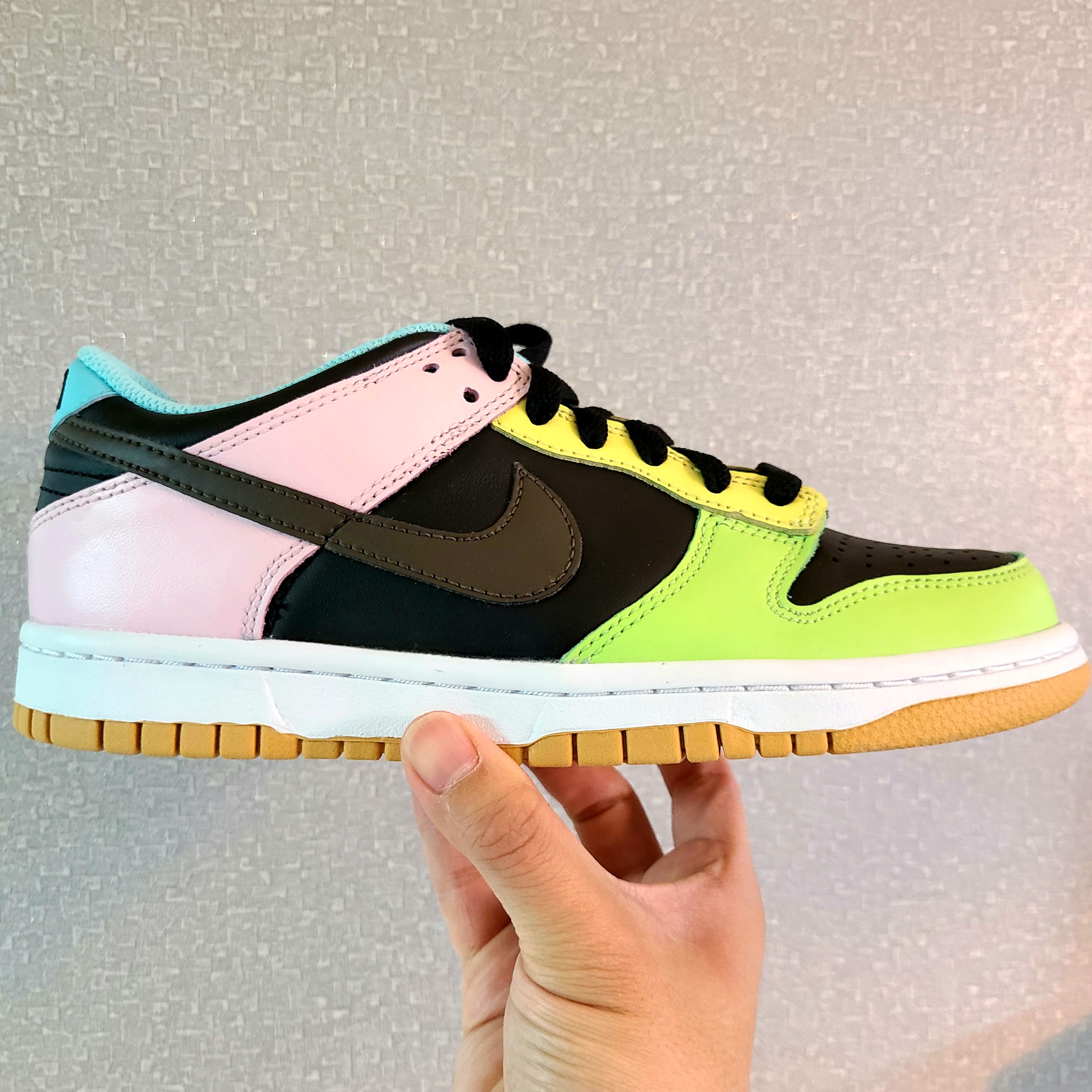 (GS) Nike Dunk Low SE Free.99 Black, Nike Dunk Low SE Free.99 Black 착용 스타일 - 2