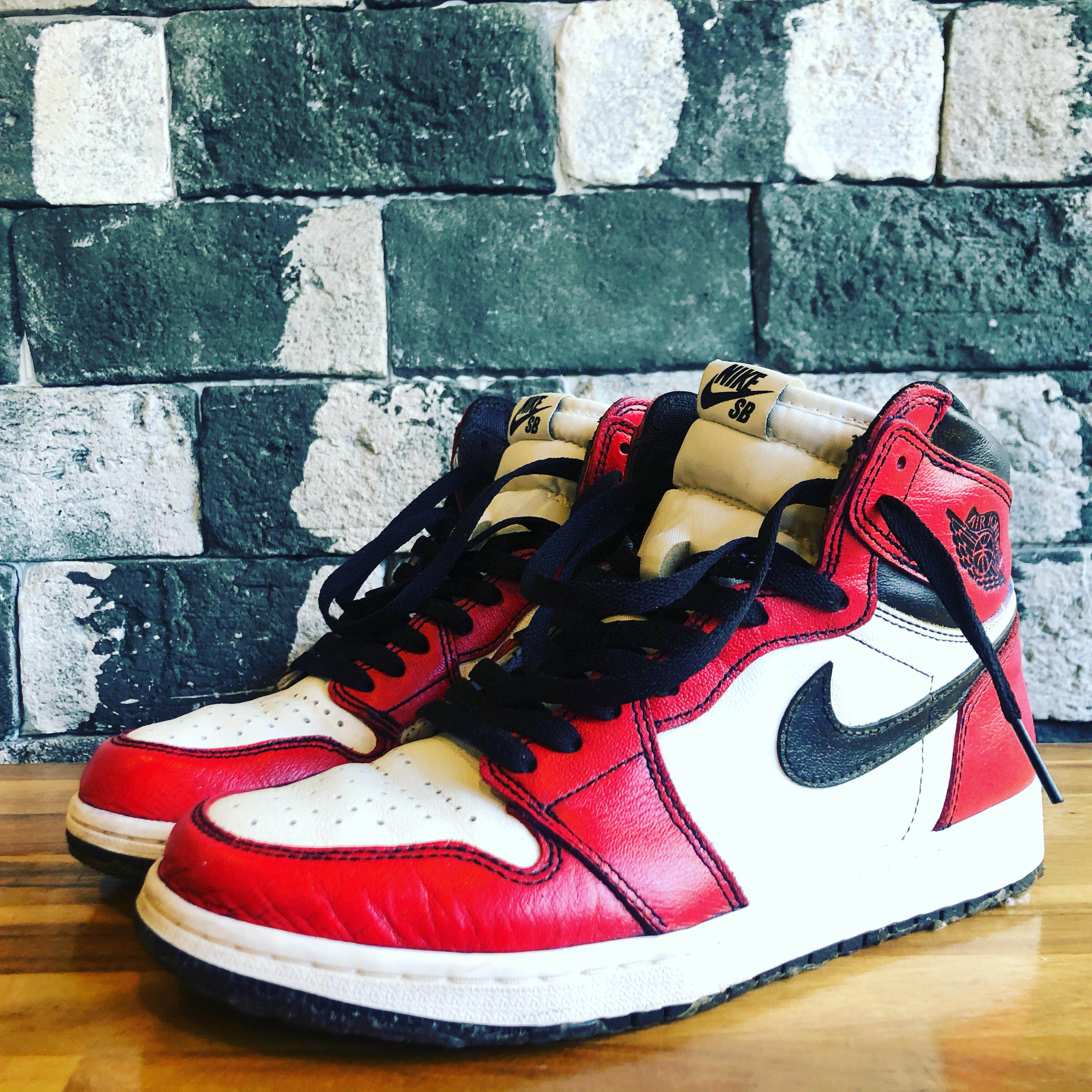 Jordan 1 Retro High OG Defiant SB LA to Chicago 착용 스타일 - 3