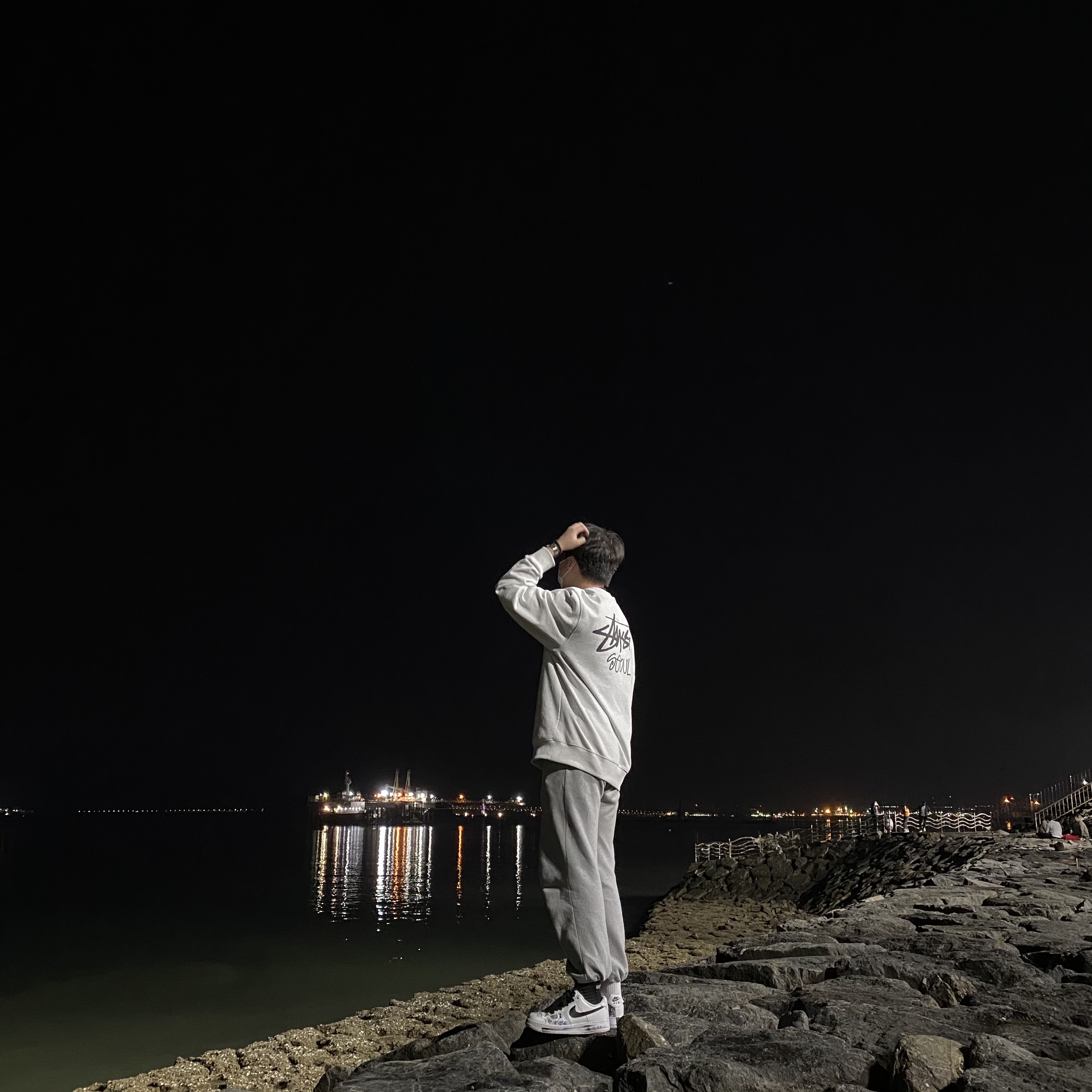 Nike x Peaceminusone Air Force 1 Low Para-Noise 2.0 착용 스타일