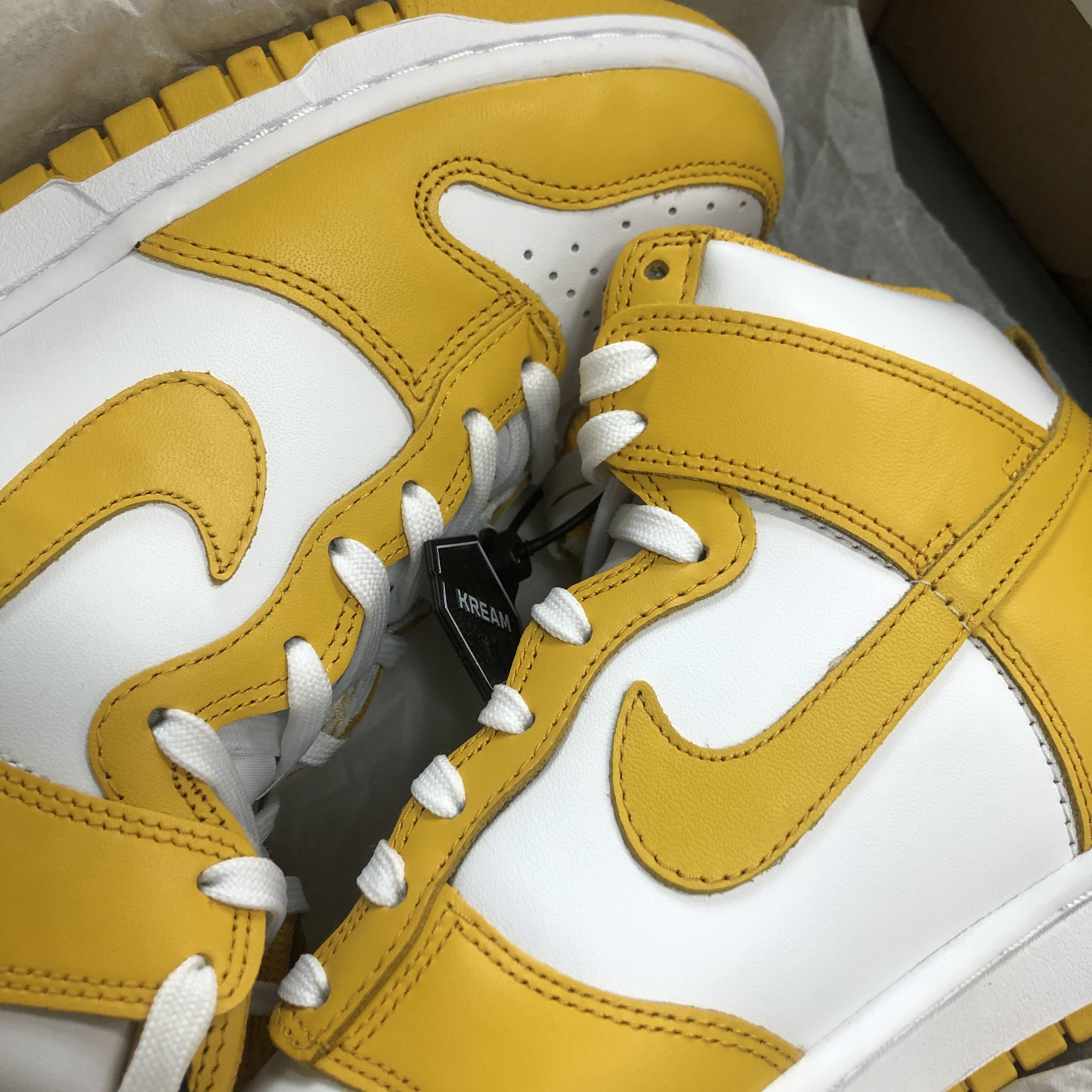 (W) Nike Dunk High Dark Sulfur 착용 스타일 - 2
