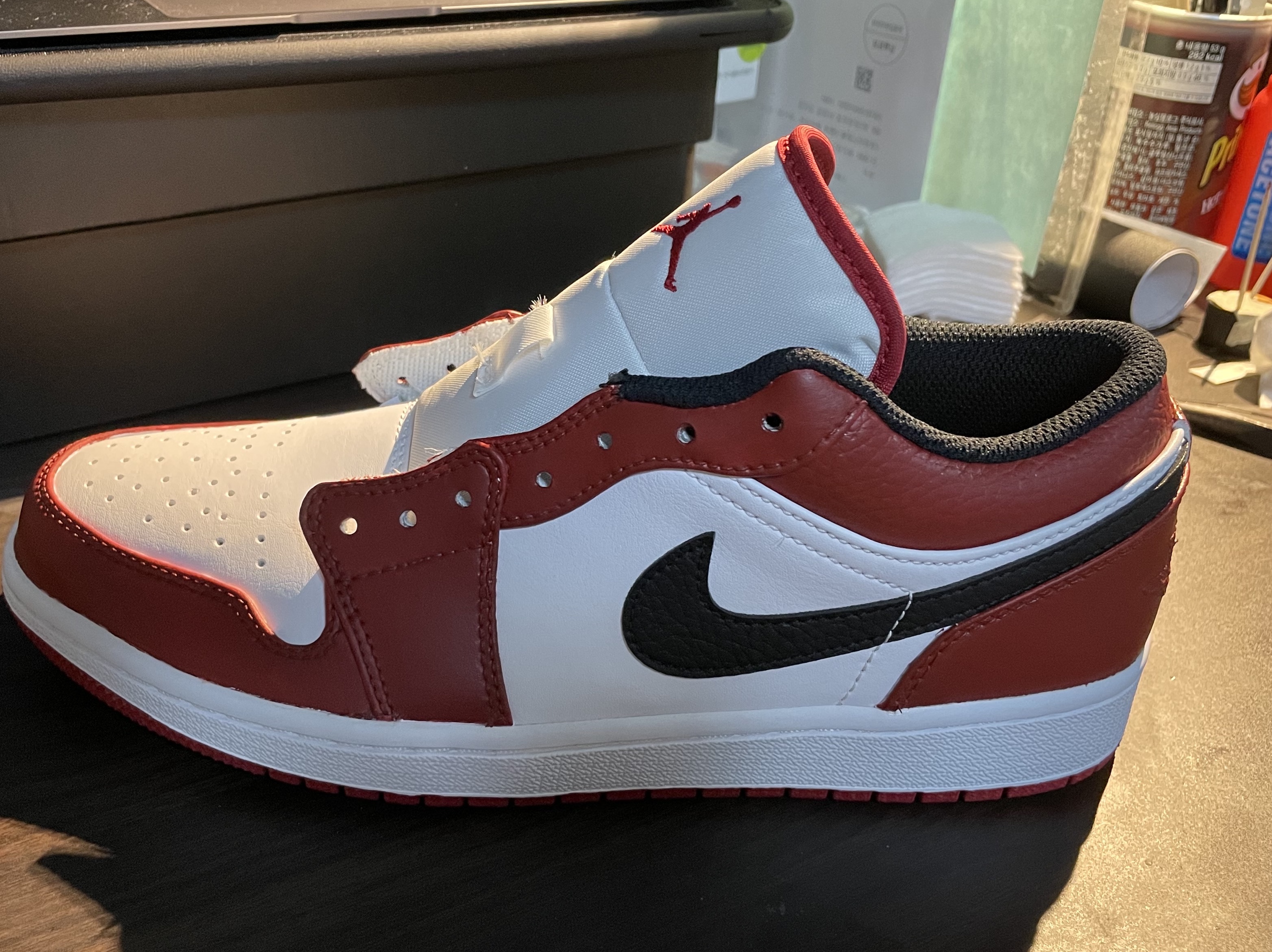 Jordan 1 Low White Red Black, (GS) Jordan 1 Low White Red Black 착용 스타일 - 2