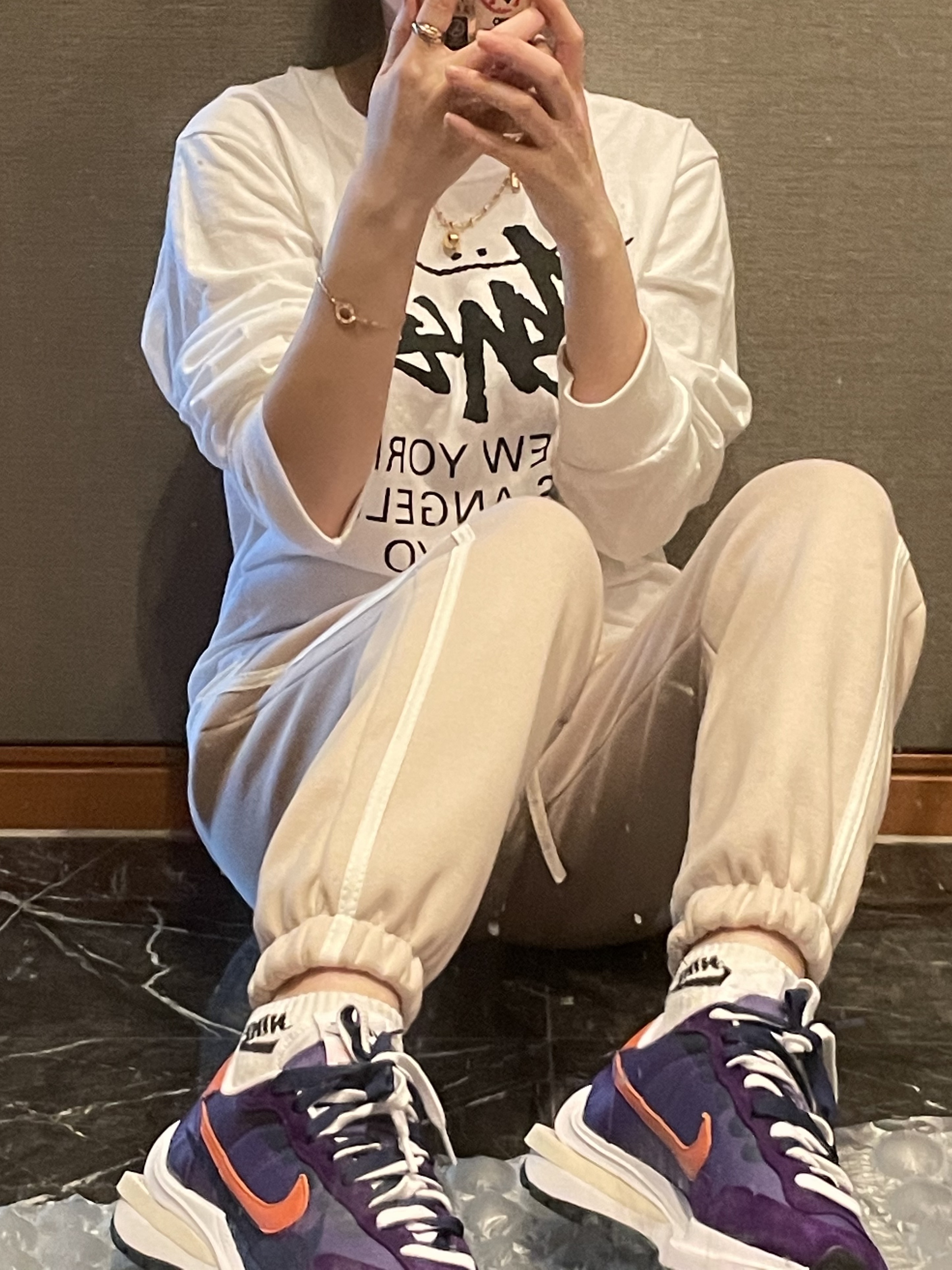 Nike x Sacai VaporWaffle Dark Iris, Essentials Sweatpants Oatmeal/Oatmeal Heather/Light Heather Oatmeal 2020 착용 스타일 - 3