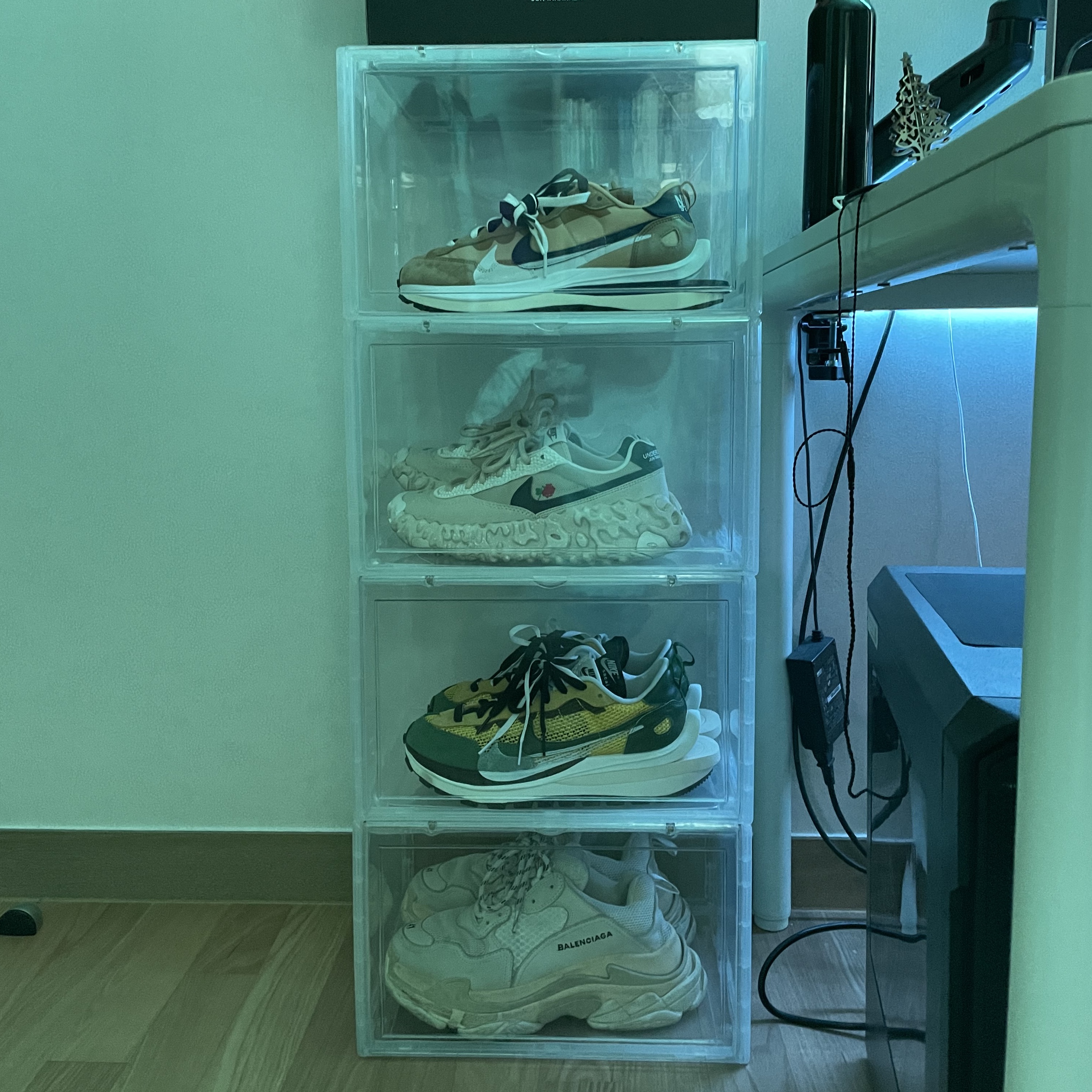 Nike x Sacai VaporWaffle Sesame and Blue Void, Nike x Sacai VaporWaffle Tour Yellow & Gorge Green Sail 착용 스타일