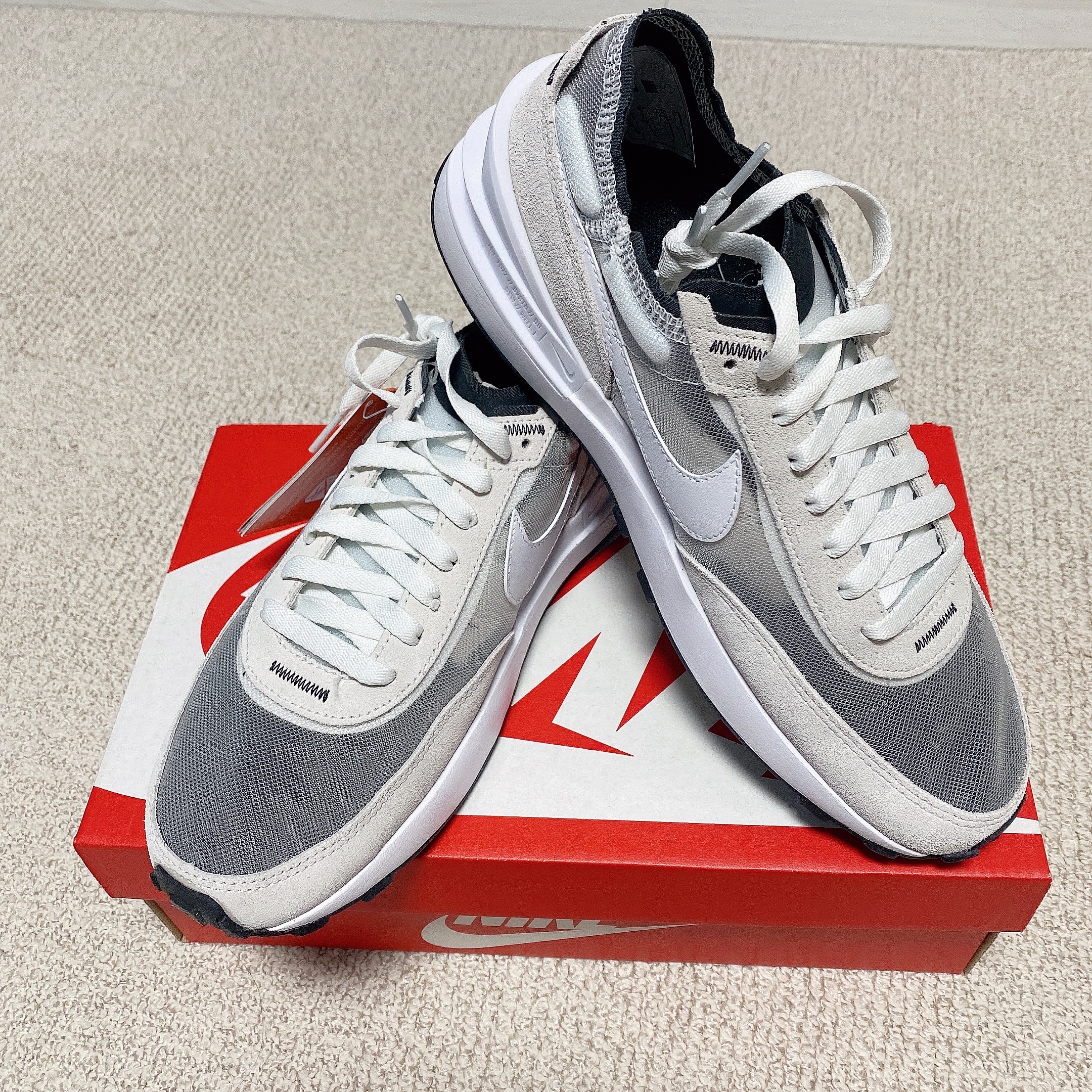 Nike Waffle One Infinite Lilac 착용 스타일