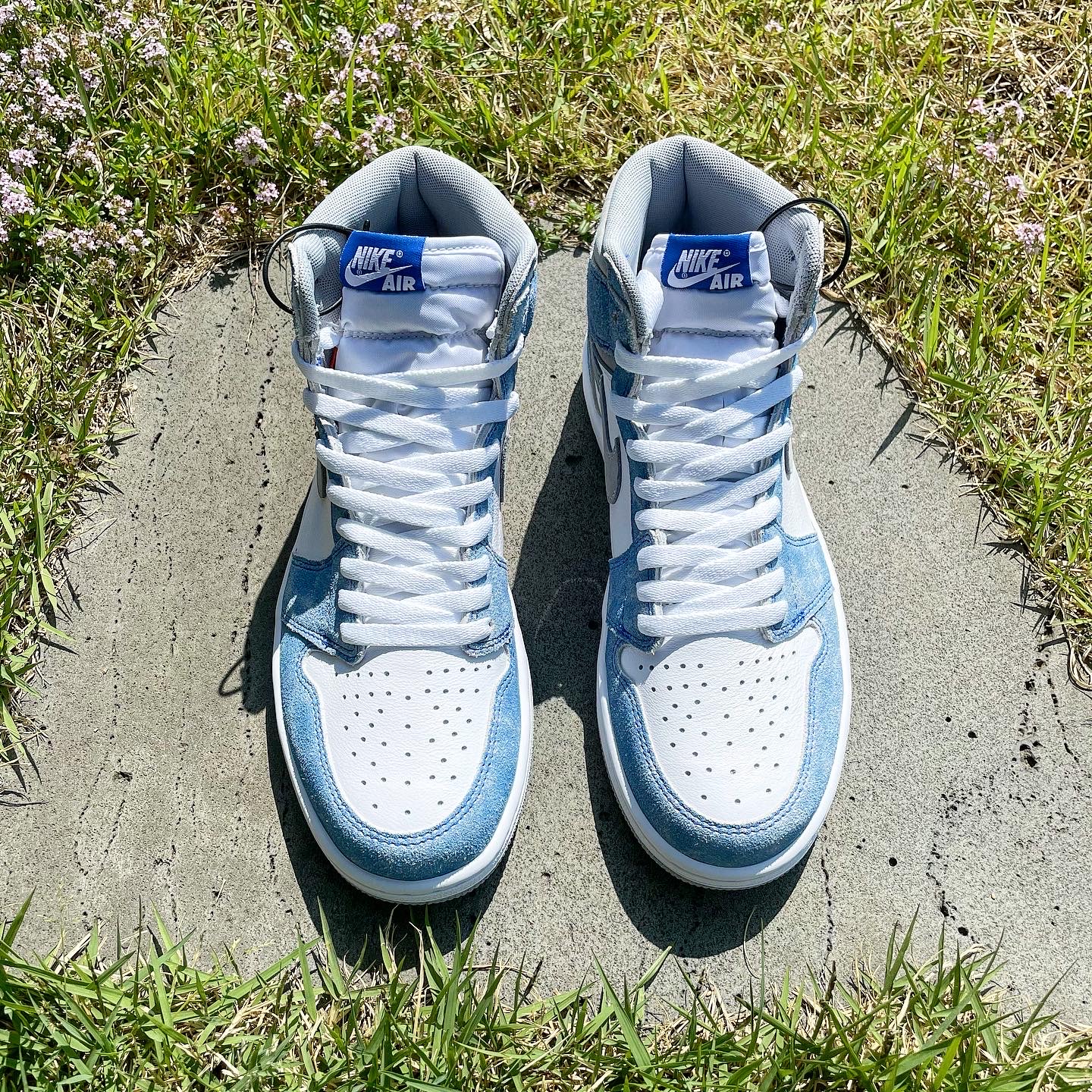 Jordan 1 Retro High OG Hyper Royal 착용 스타일 - 2