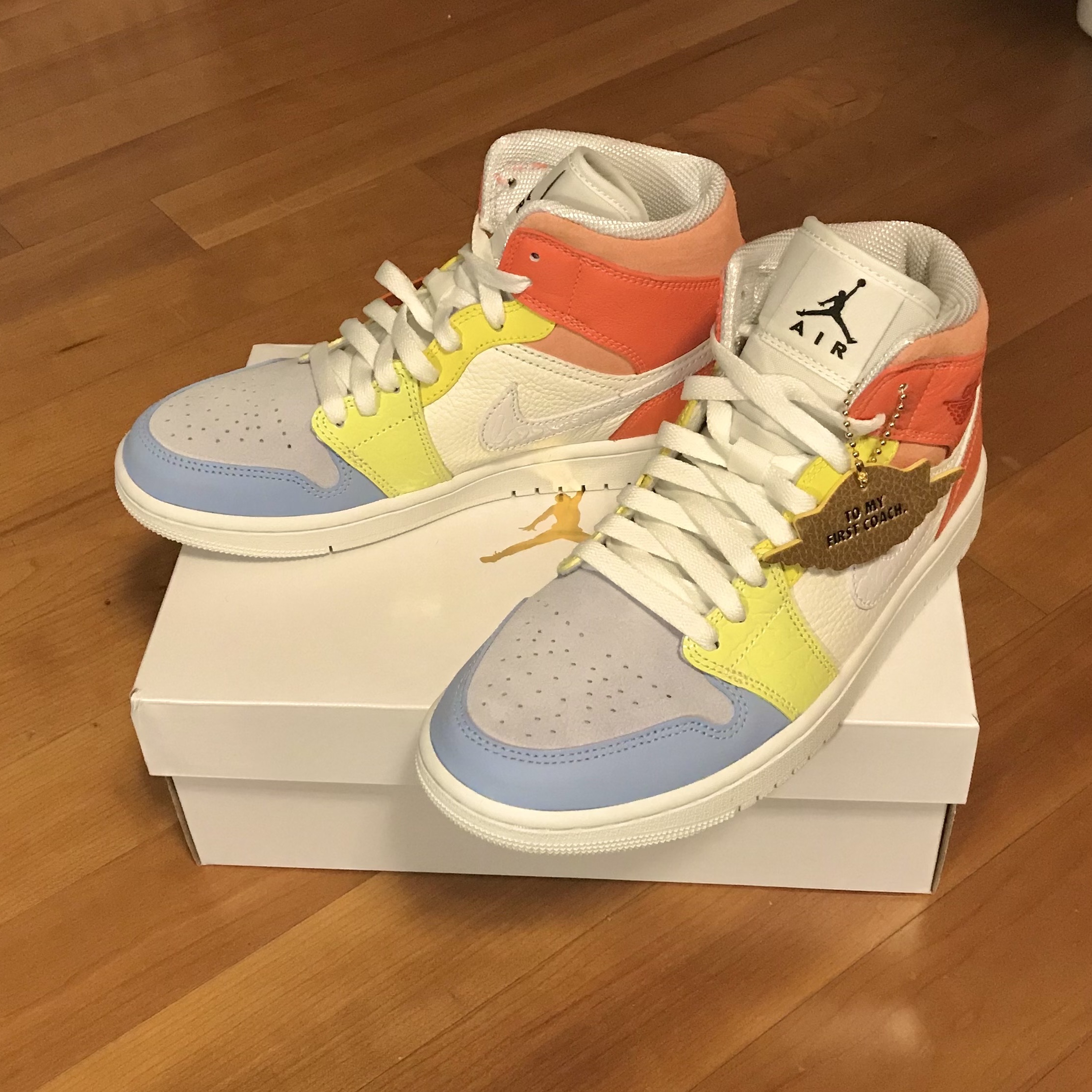 (W) Jordan 1 Mid To My First Coach 착용 스타일