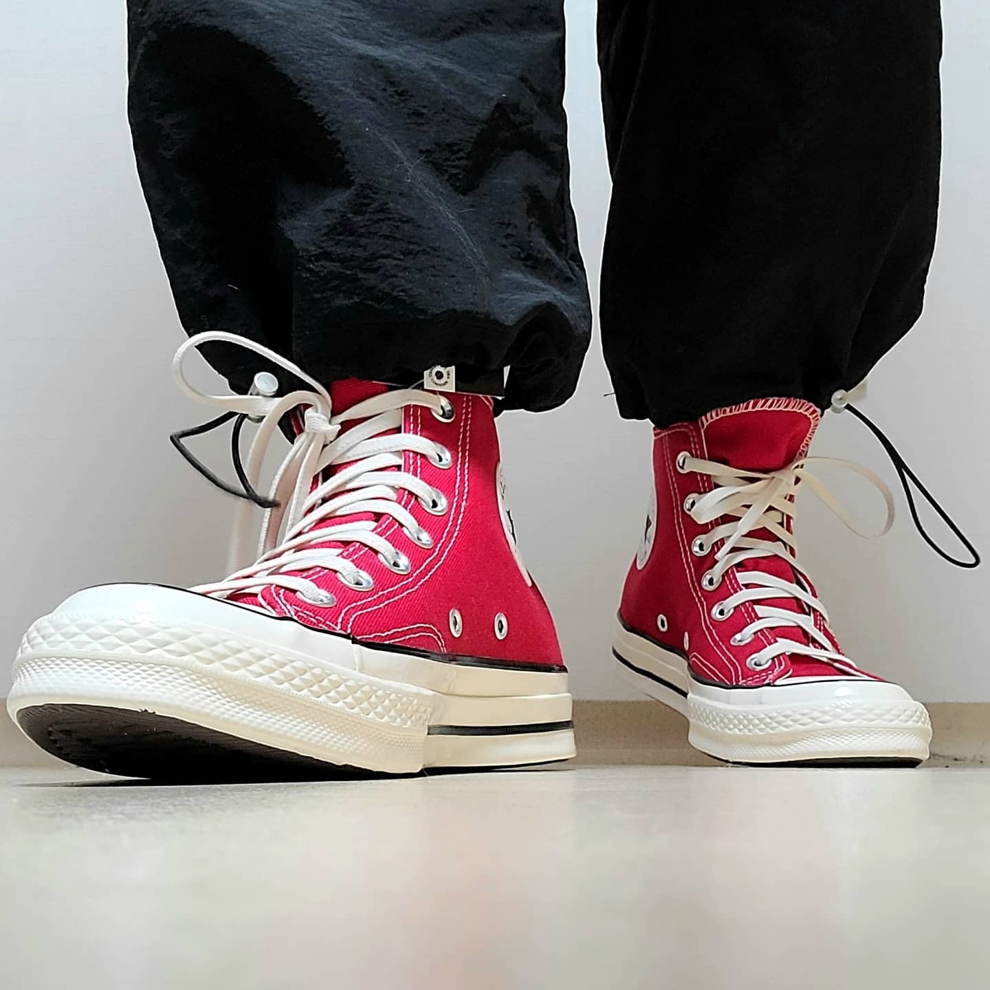 Converse Chuck 70 Hi Black 착용 스타일 - 2