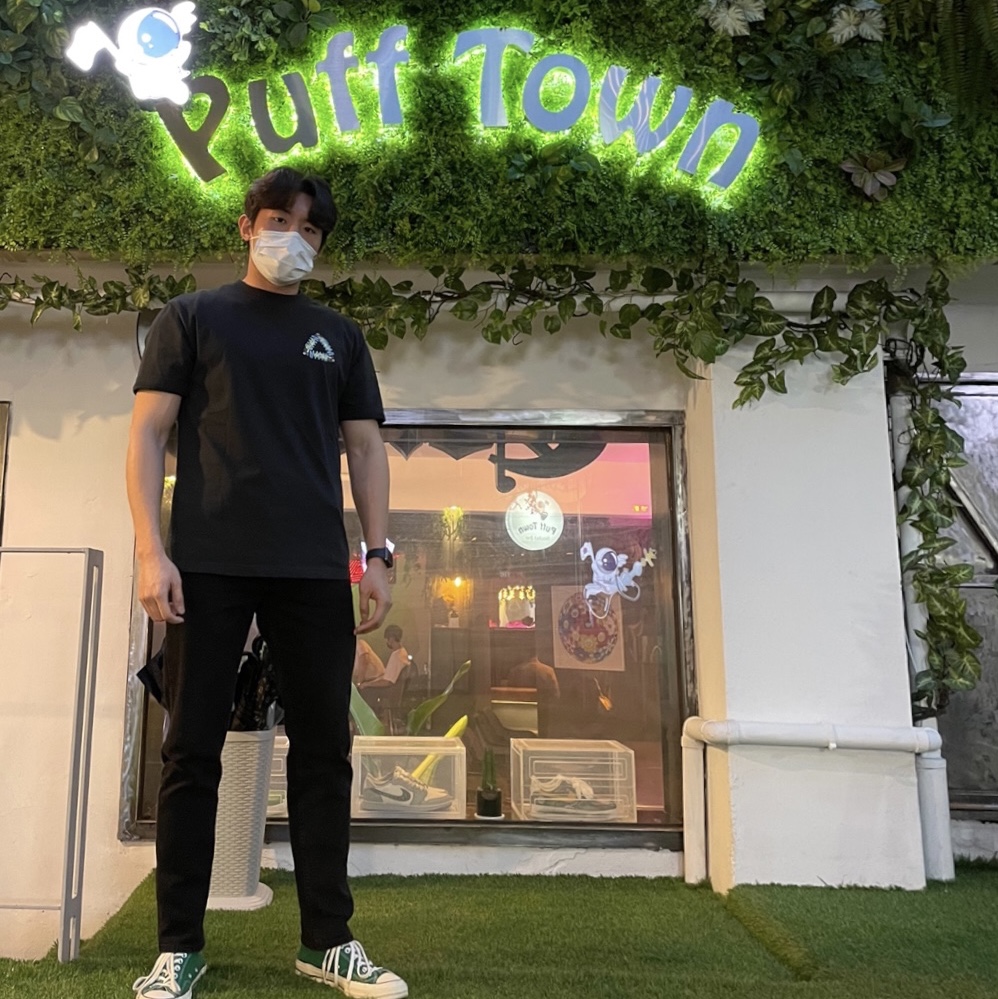 Jordan 1 x Dior Low OG, Nike x Peaceminusone Air Force 1 Low Para-Noise 착용 스타일 - 1