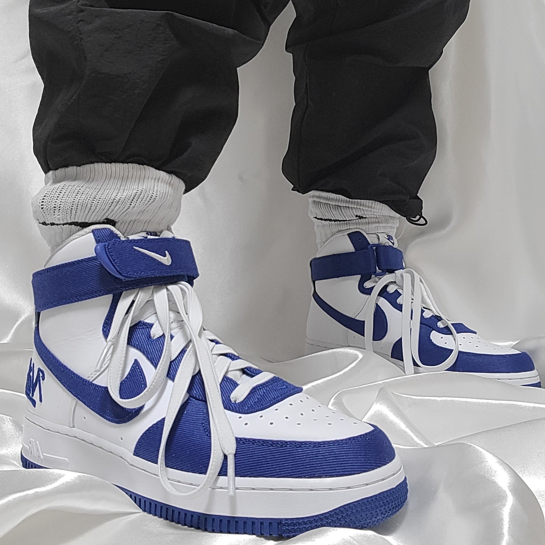Nike Air Force 1 High '07 LV8 EMB Dodgers 착용 스타일 - 2