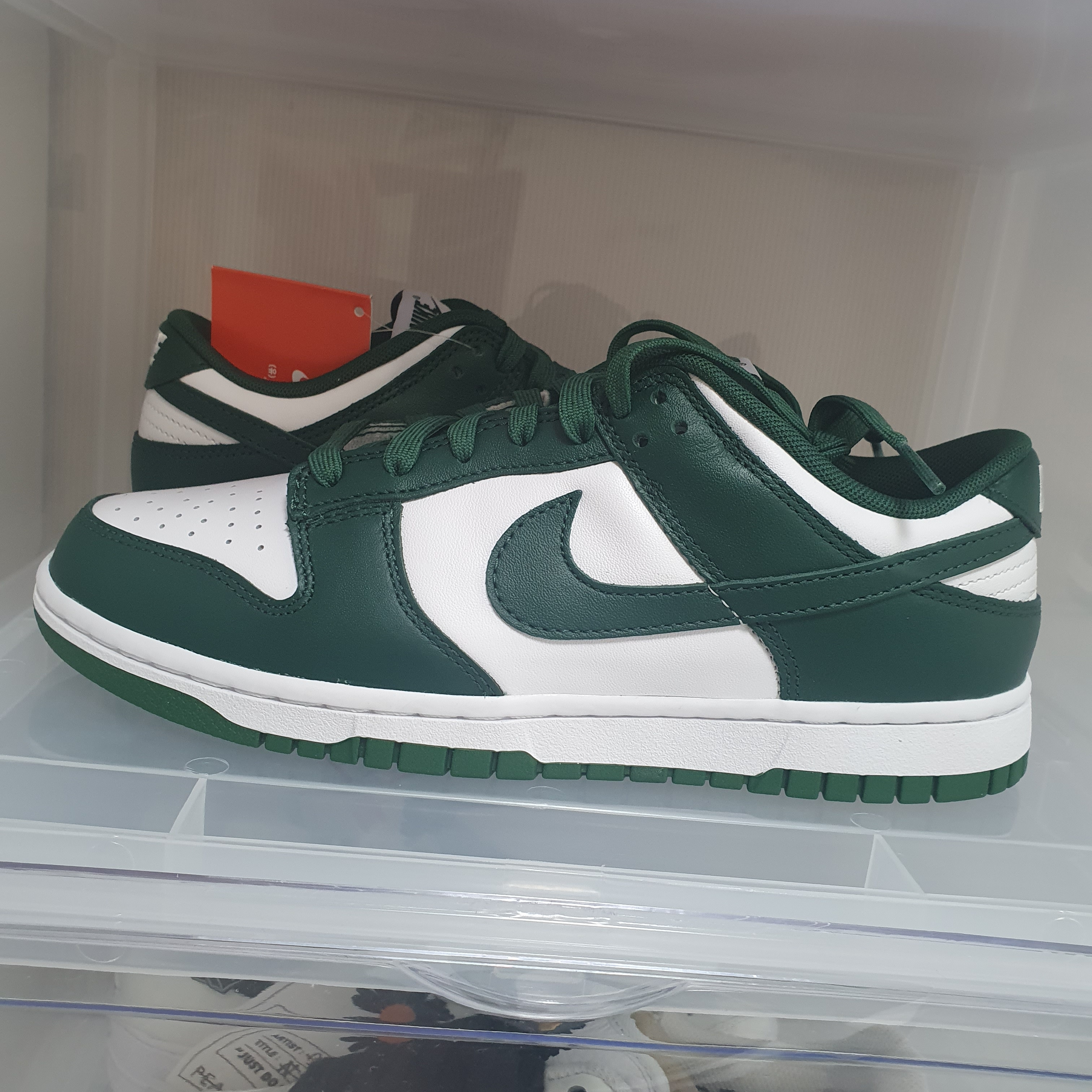 Nike Dunk Low Retro Varsity Green 착용 스타일