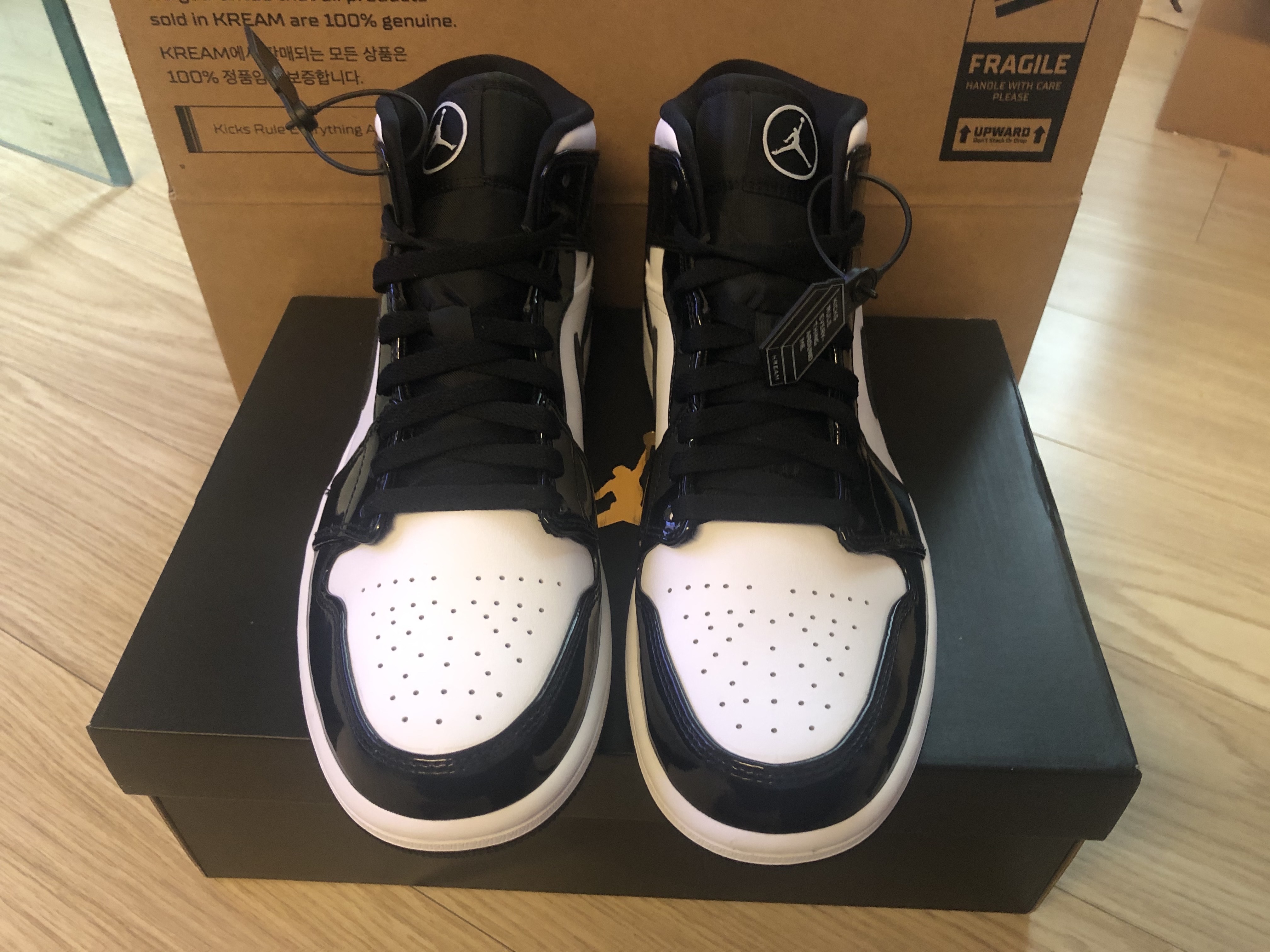 Jordan 1 Mid SE ASW Black 착용 스타일 - 2