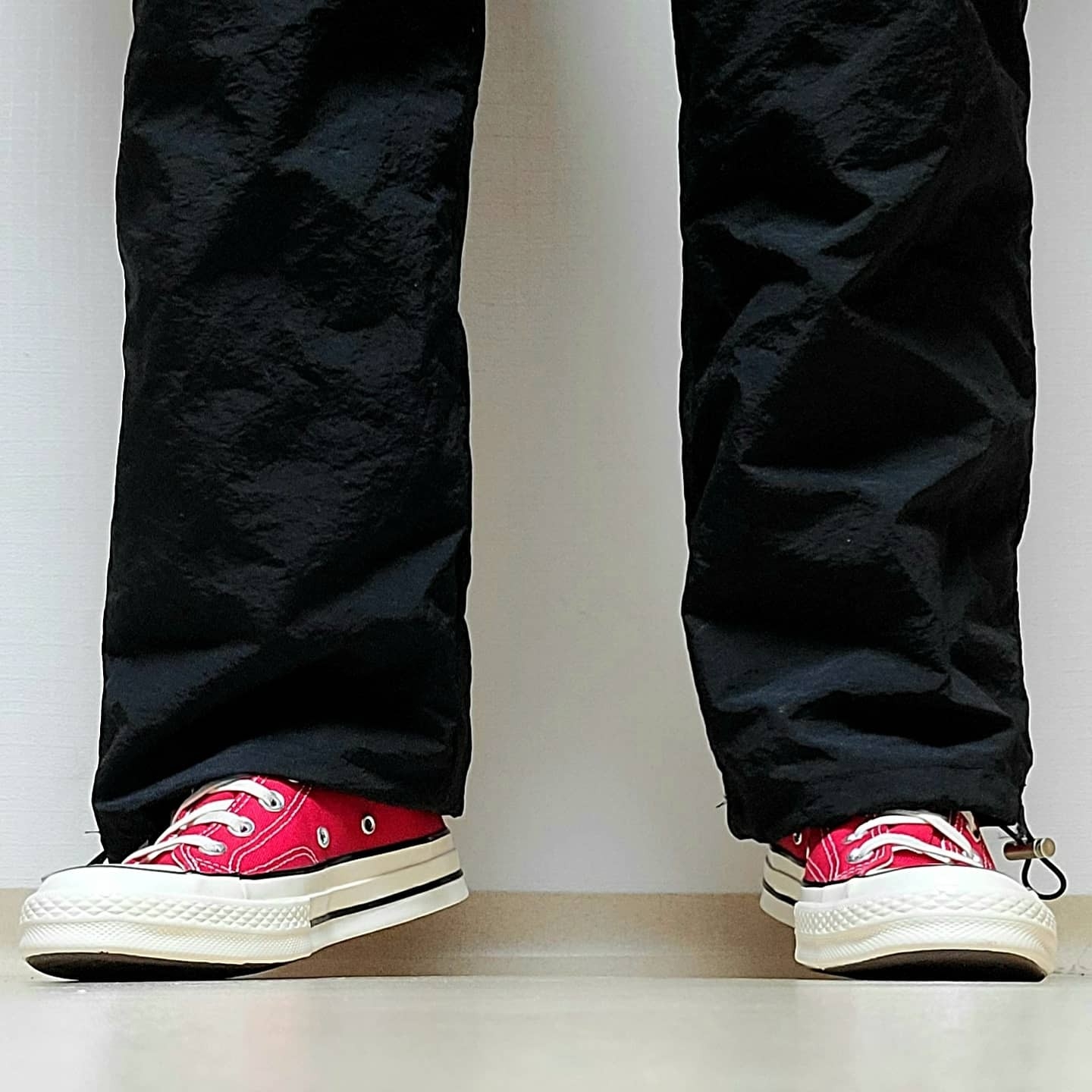 Converse Chuck 70 Hi Black 착용 스타일 - 5