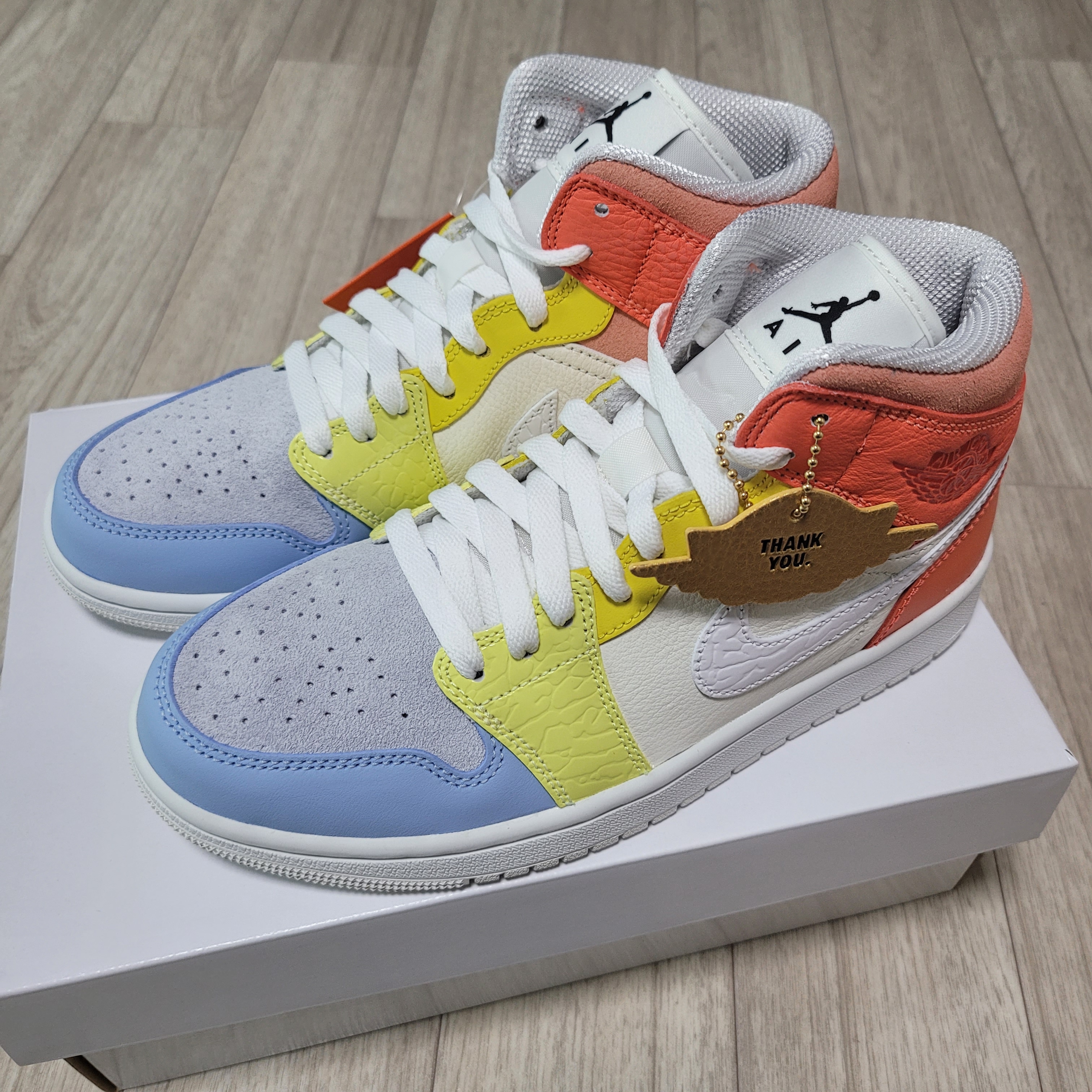 (W) Jordan 1 Mid To My First Coach 착용 스타일 - 2