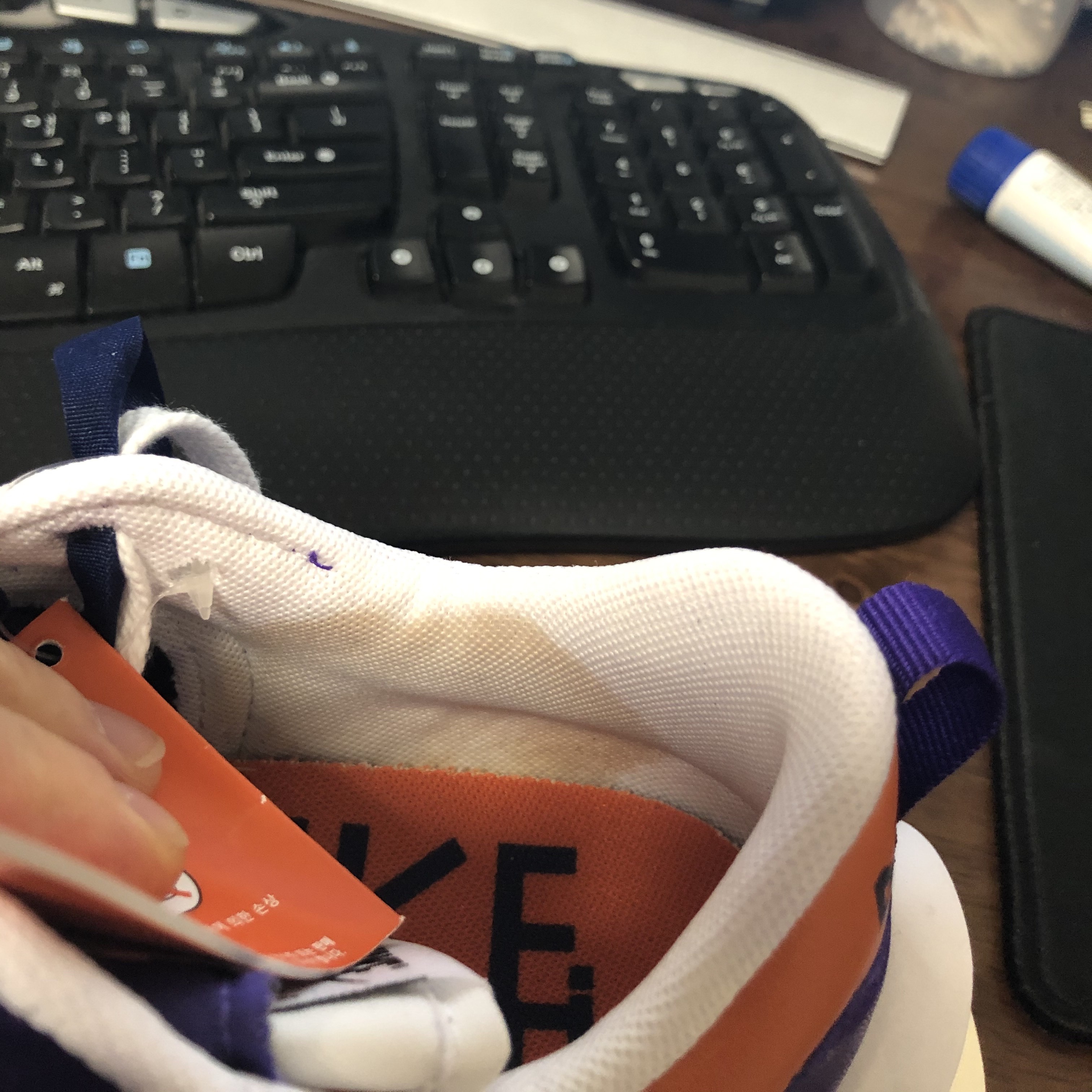 Nike x Sacai VaporWaffle Dark Iris 착용 스타일