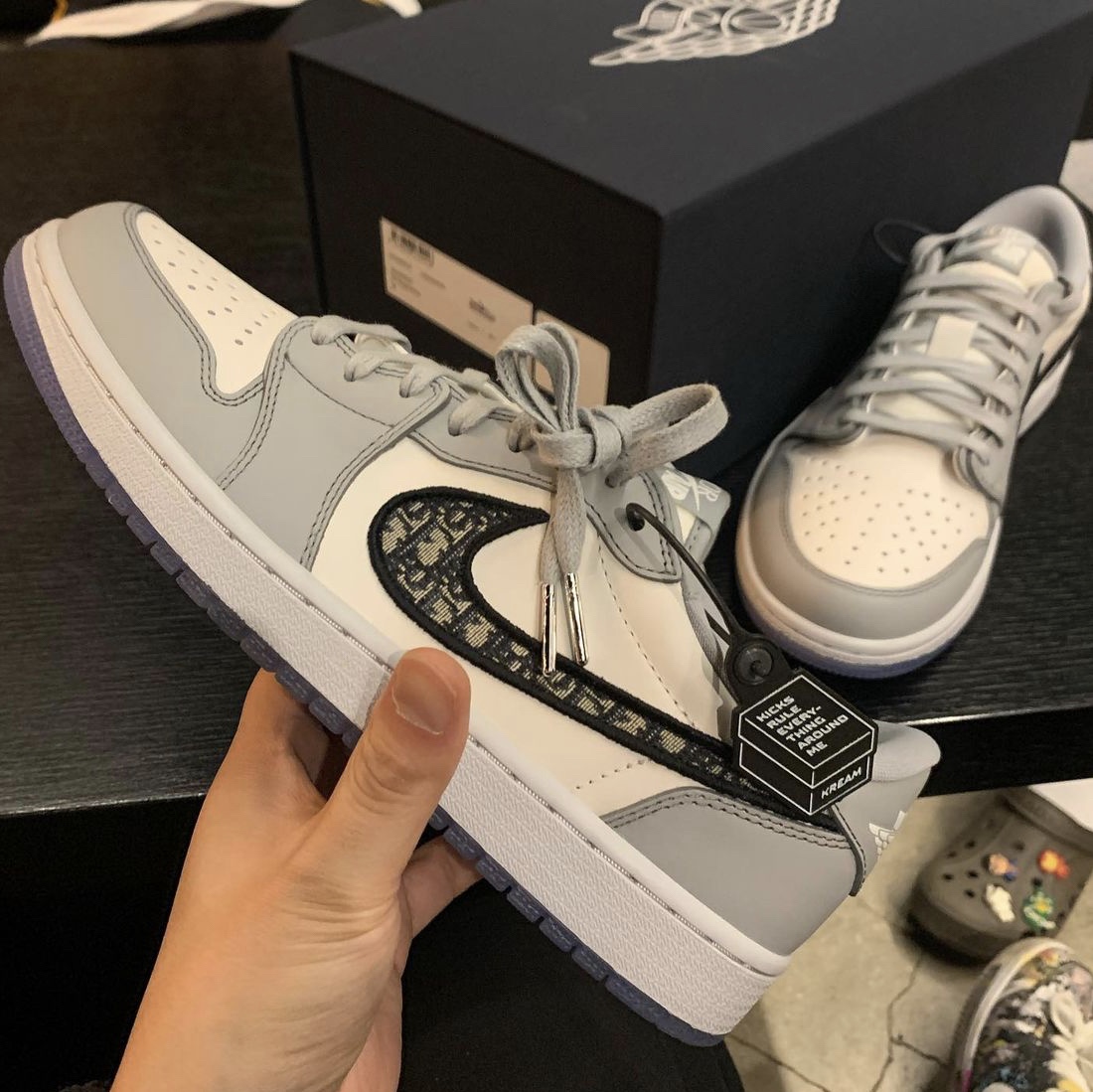 Jordan 1 x Dior Low OG 착용 스타일 - 2