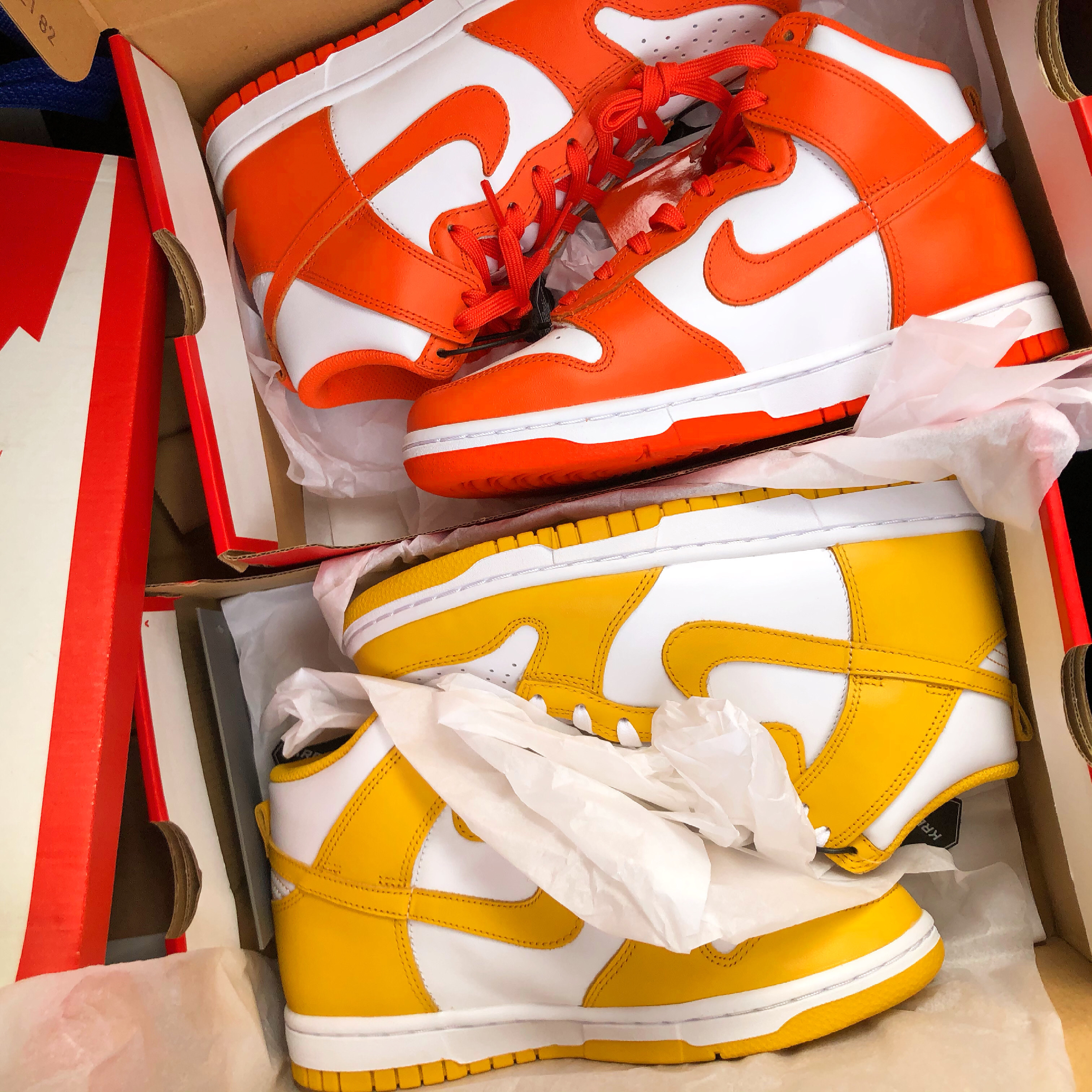 (W) Nike Dunk High Orange Blaze, (W) Nike Dunk High Dark Sulfur 착용 스타일