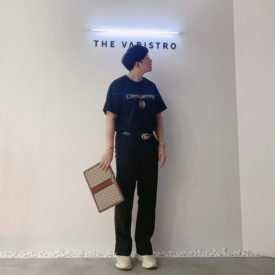 (W) Gucci Rhyton Leather Sneakers Logo 착용 스타일