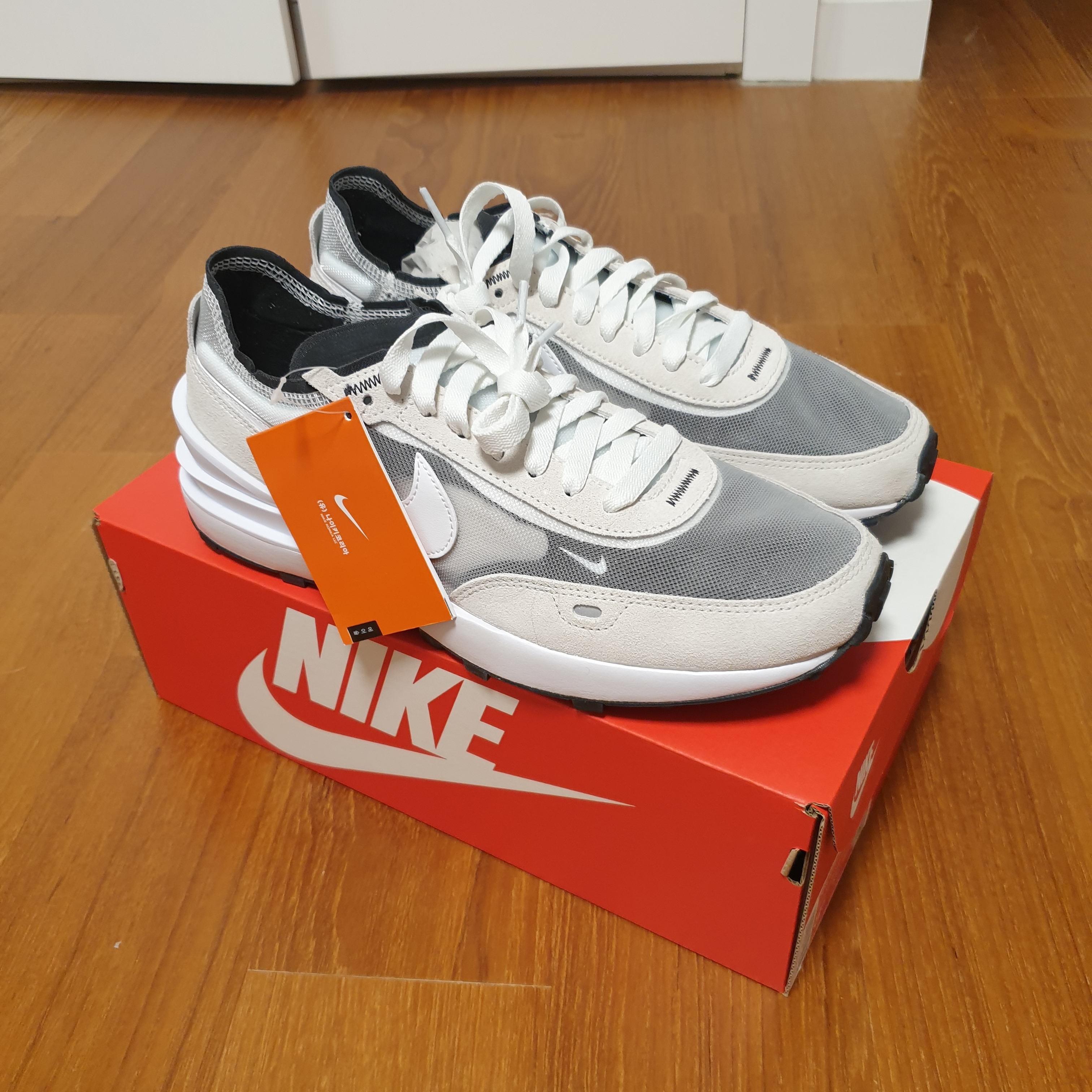 Nike Waffle One Infinite Lilac 착용 스타일 - 3