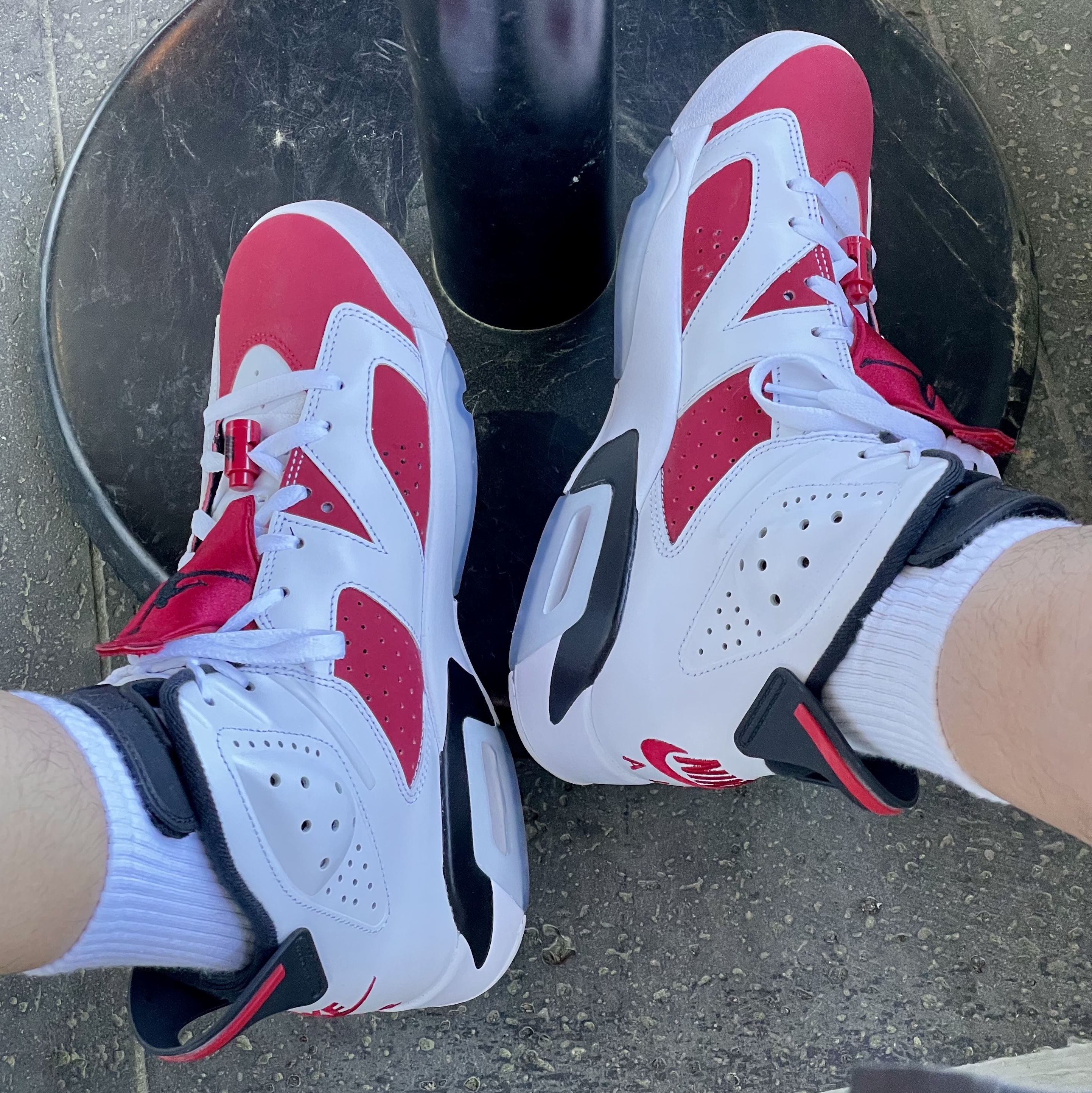 Jordan 6 Retro Carmine 2021 착용 스타일
