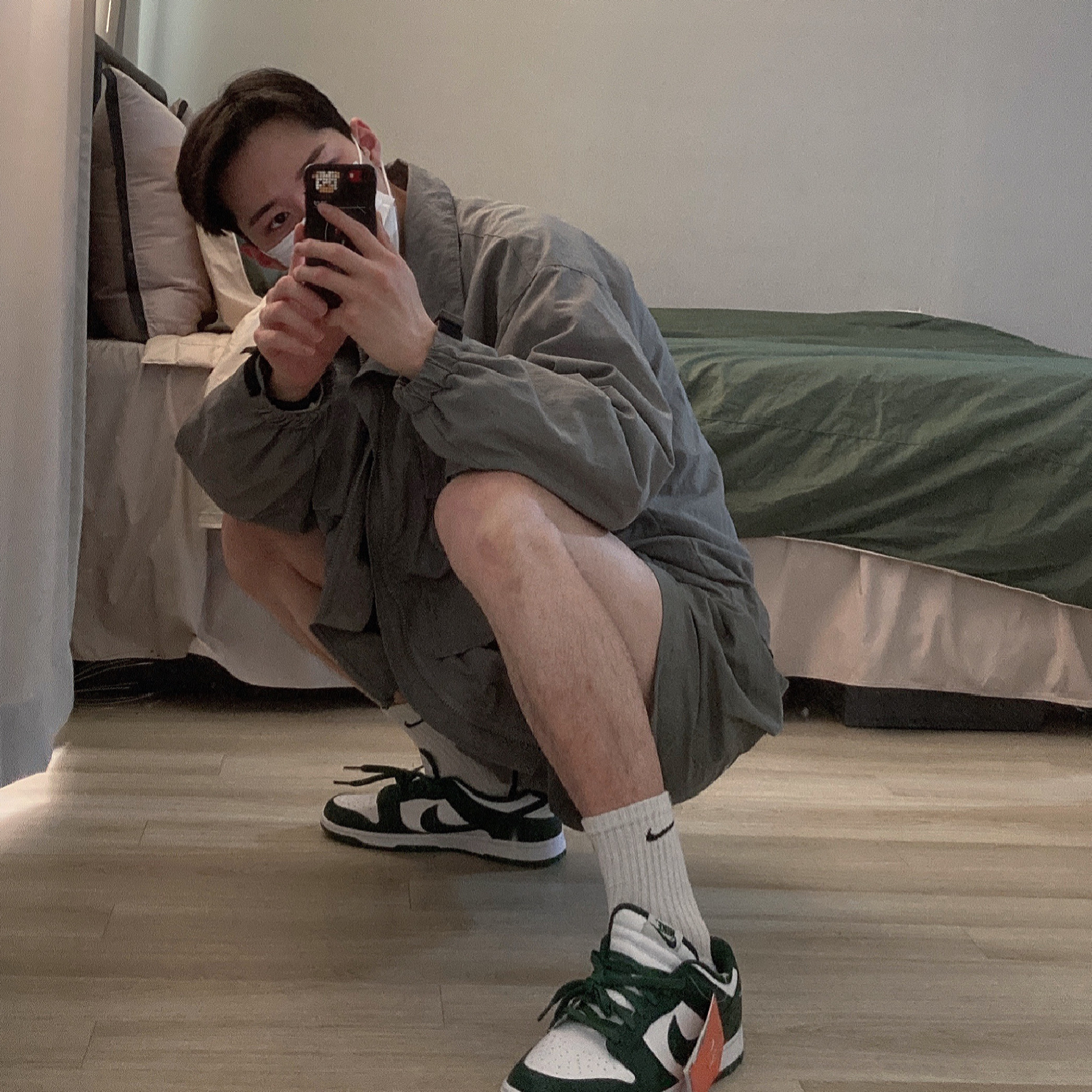 Nike Dunk Low Retro Varsity Green 착용 스타일