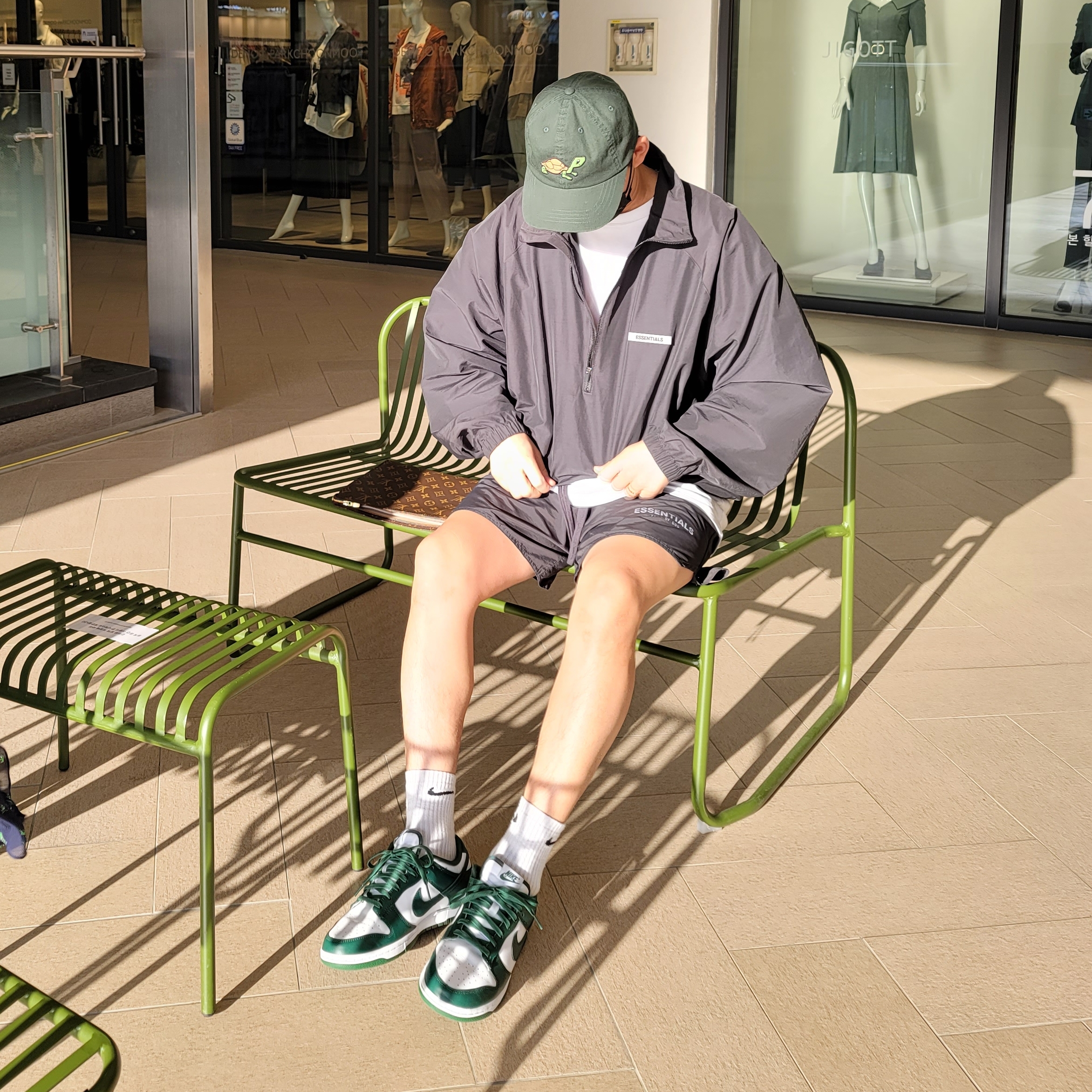 Nike Dunk Low Retro Varsity Green, Palace Toony 6-Panel Cap Green - 21SS 착용 스타일