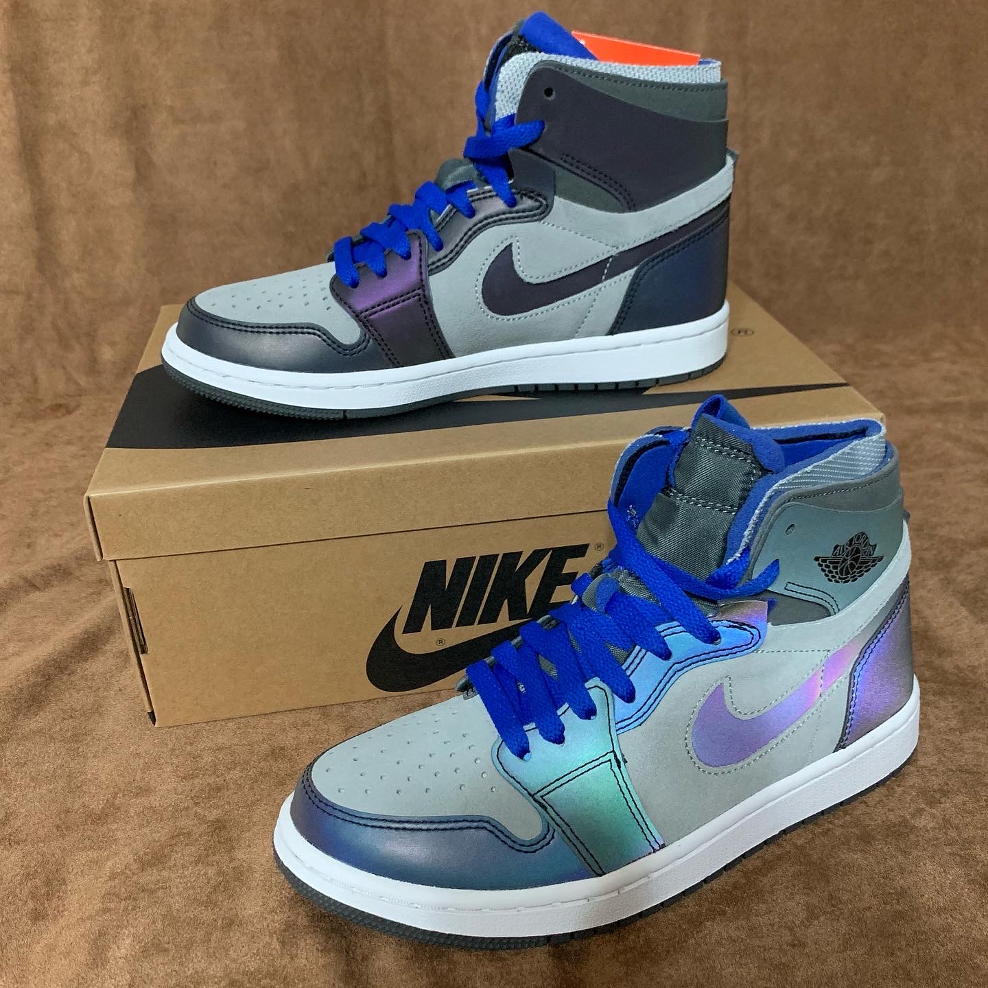 Jordan 1 x League of Legends Zoom Air CMFT Esports 착용 스타일 - 1